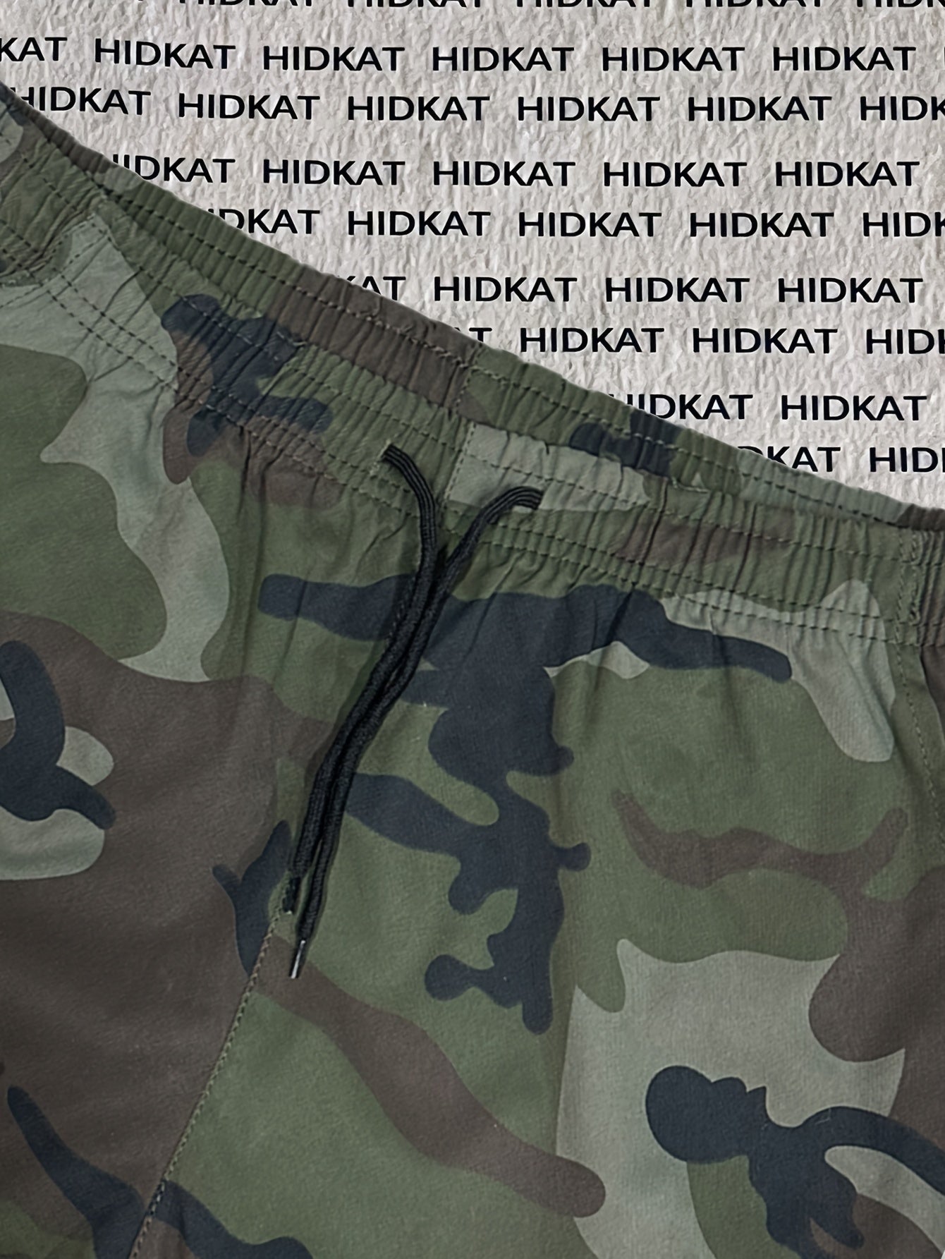 Women's Camo Cargo Pants Summer Lightweight Breathable Outdoor Casual Long Pants with Adjustable Elastic Waistband