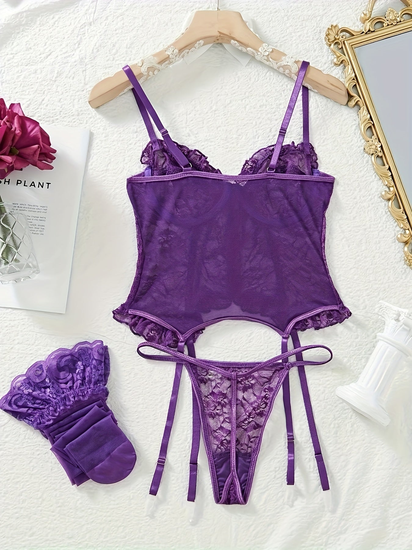 1Set/4pcs Women's Sexy Lingerie Set Floral Lace Garter Bustier Lingerie Set with 1Pair Stocking, Women's Lace Stockings Lingerie Bodysuits Nightwear for Romantic Date Wearing