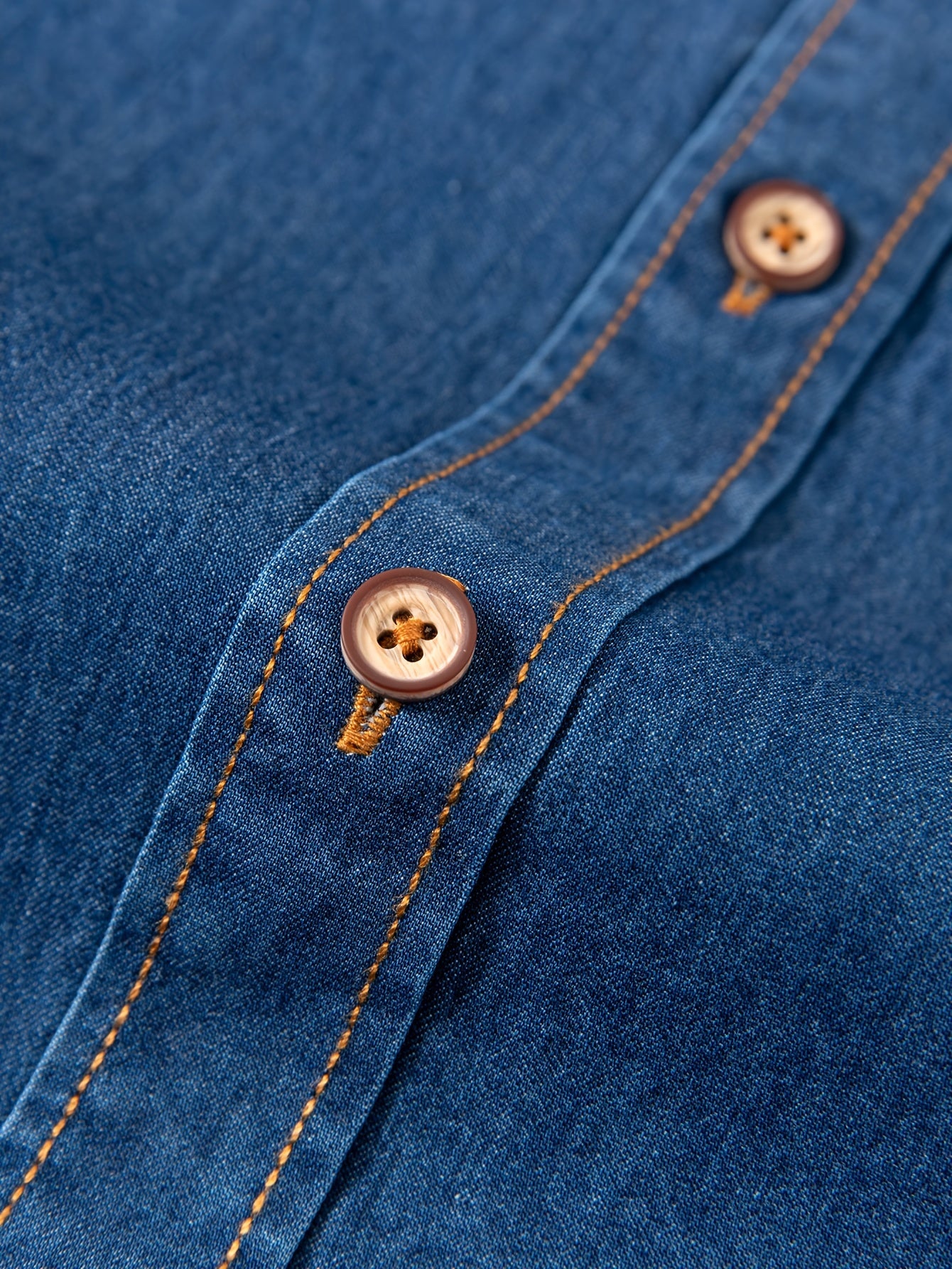 A Stylish Men's Casual Shirt With Long Sleeves And A Jacket, A New Spring And Autumn Men's Top With A Solid Color Pocket Design And A Lapel Collar.