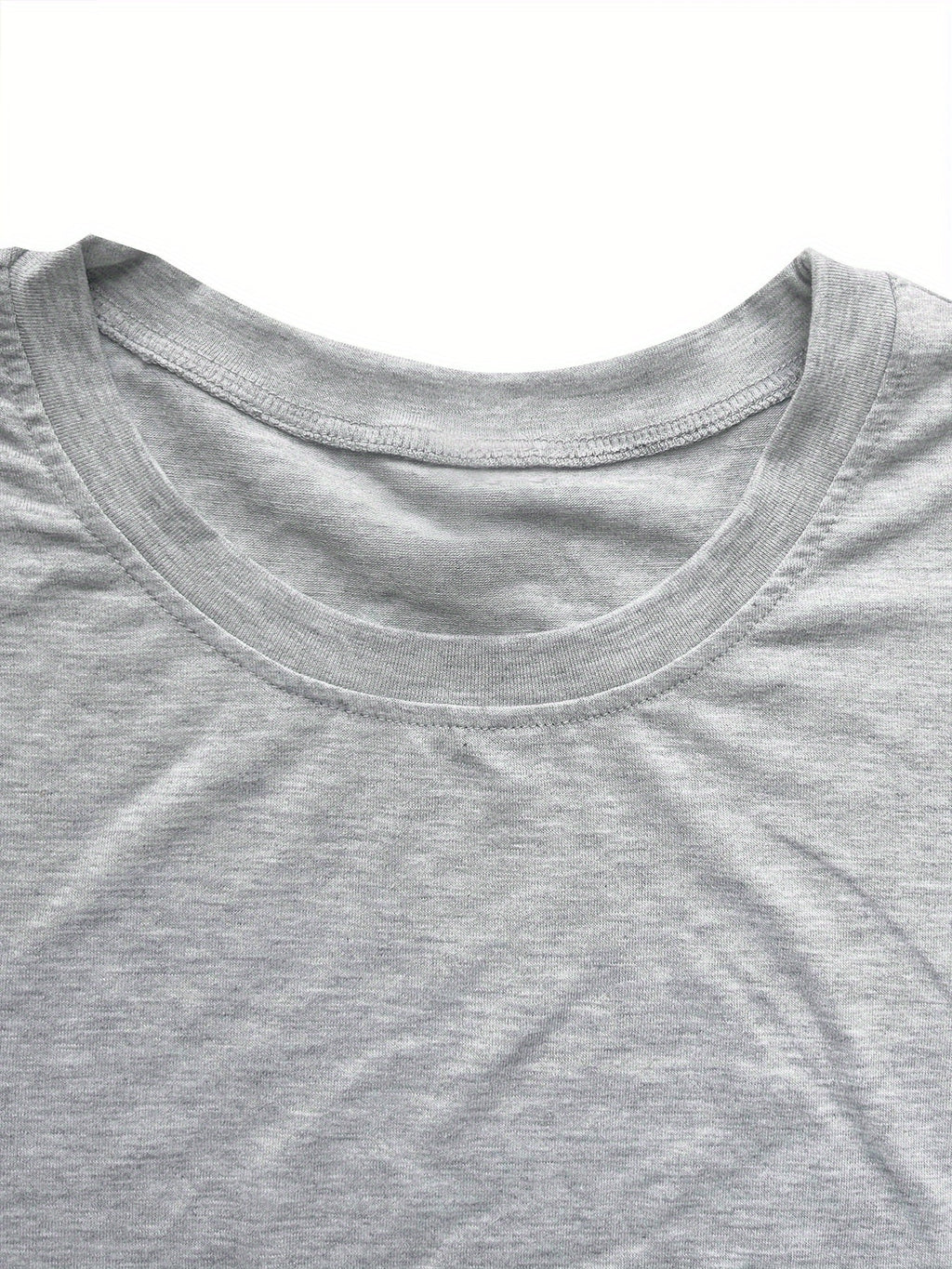 "OH HONEY I AM That Mom" Sleeveless Tank Top - Grey Casual Summer Shirt with White Cursive Lettering, Mom Slogan Print, Round Neck H-Line Fit T-Shirt for Moms, Funny Mother's Day Gift