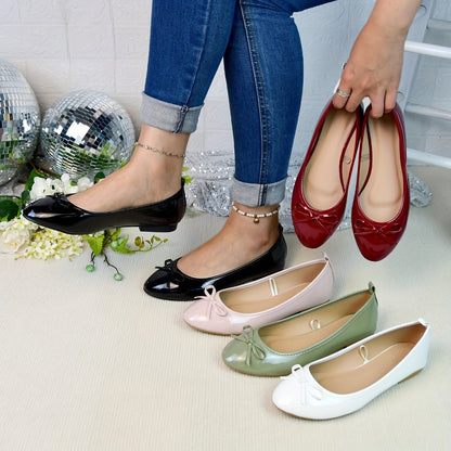 Women's Loafers & Flats - Lightweight Slip-On for Everyday Wear - Signature Style