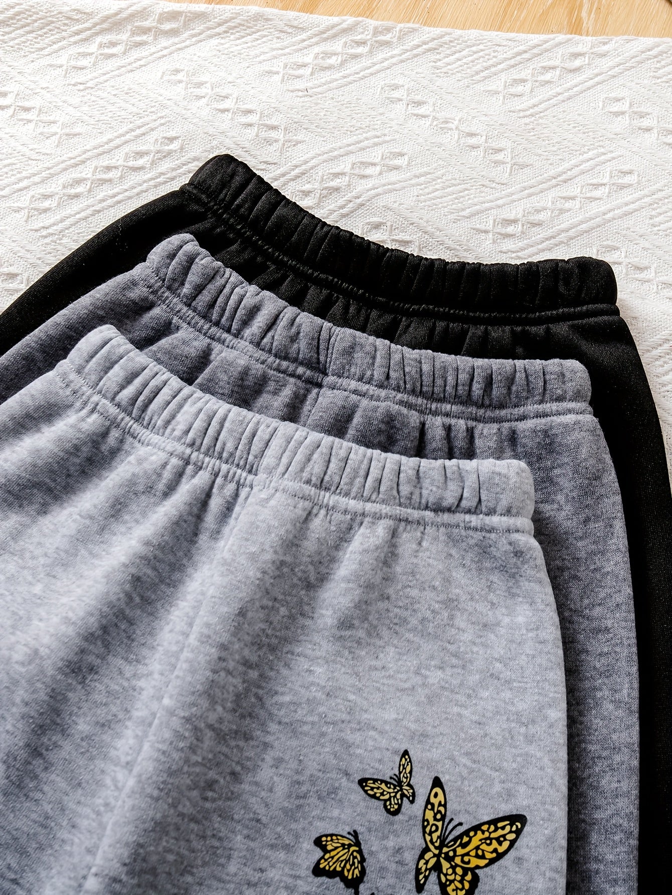 Girls' 3pcs Set -Lined Thickened Cute Butterfly Print Trousers, Comfortable Warm Long Pants for Daily Casual Wear, Perfect for Outdoor