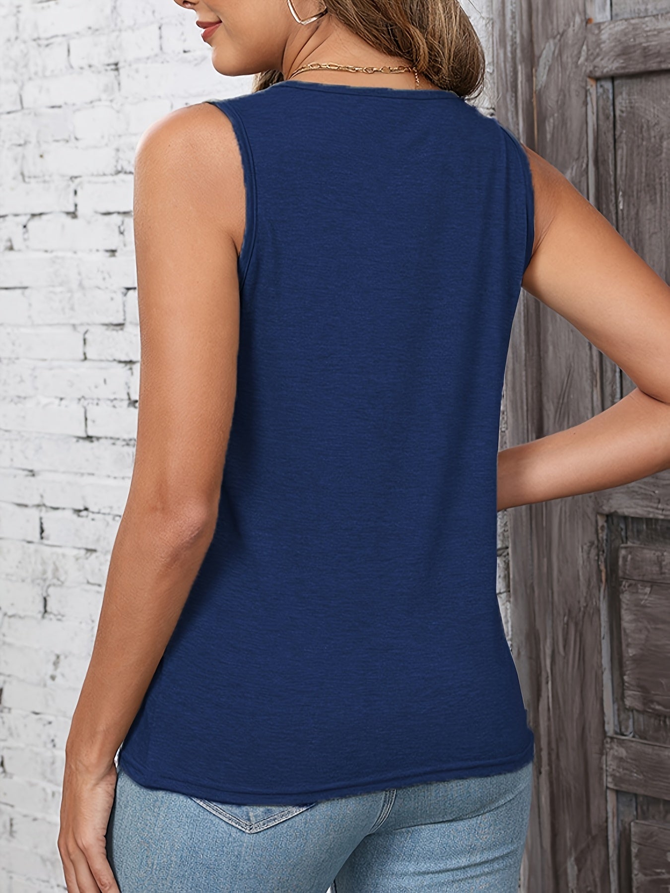 Three-piece Ladies' Summer New Casual Loose Tank Top, Round Collar Pleated Sleeveless Tank Top, Elastic Fabric, Suitable For Warm Weather Wear