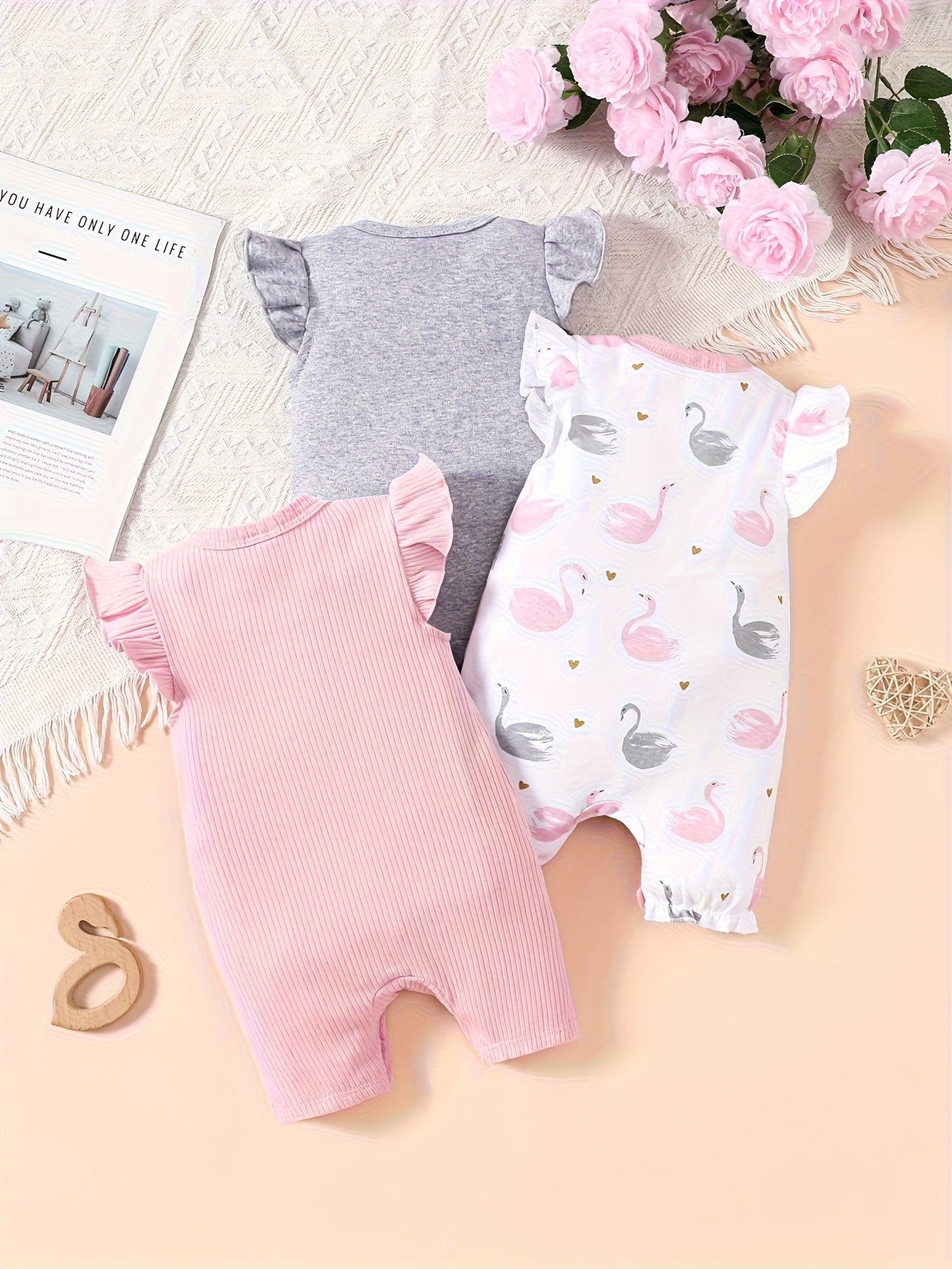 3pcs Set of Baby Triangle Jumpsuit Cartoon Swan Pattern Casual Jumpsuit for Young Girls And Babies Summer Outdoor Clothing, for Outdoor