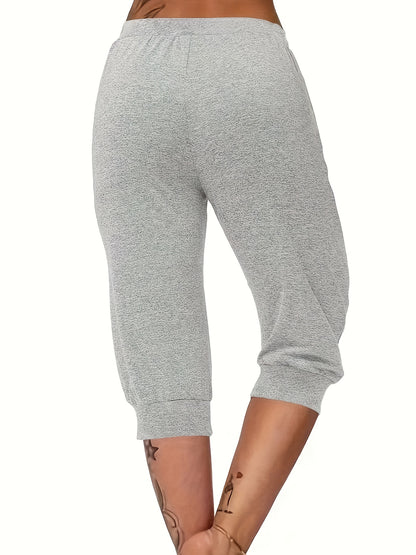 3pcs Women's Plus Size Capri Pants with Heart Print, Minimalist Casual Fit, Very Comfortable Loungewear
