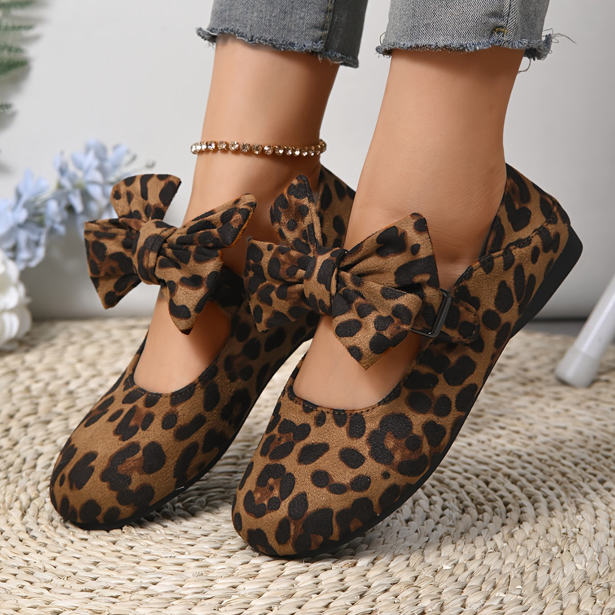 Old Beijing Cloth Shoes Mother'S Shoes New Genuine Metal Buckle Bow Single Shoes Black Work Shoes Soft Sole Comfortable Work Shopping Shoes, Women Shoes