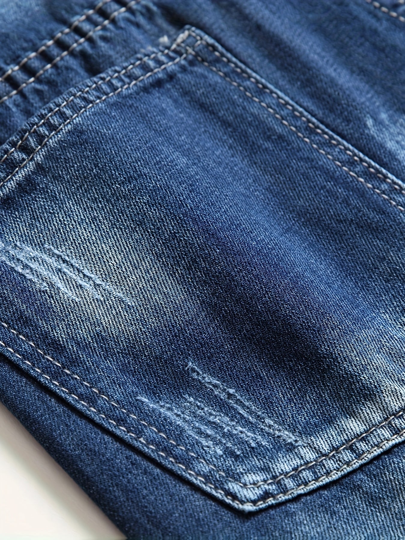 KEEVOOM Men'S Light Blue Washed Gradient Denim Shorts - Summer Casual Slim-Fit Shorts for Outdoor Sports & Trendy Daily Outfits