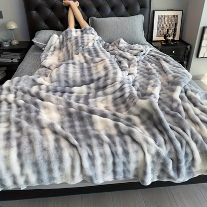Soft Cozy Faux Rabbit Fur Blanket Versatile Home Warm Throw for Nap Air Conditioning Kids' Blankets Office Outdoor Camping Travel Pet All Season Machine Washable Ideal Christmas Gift