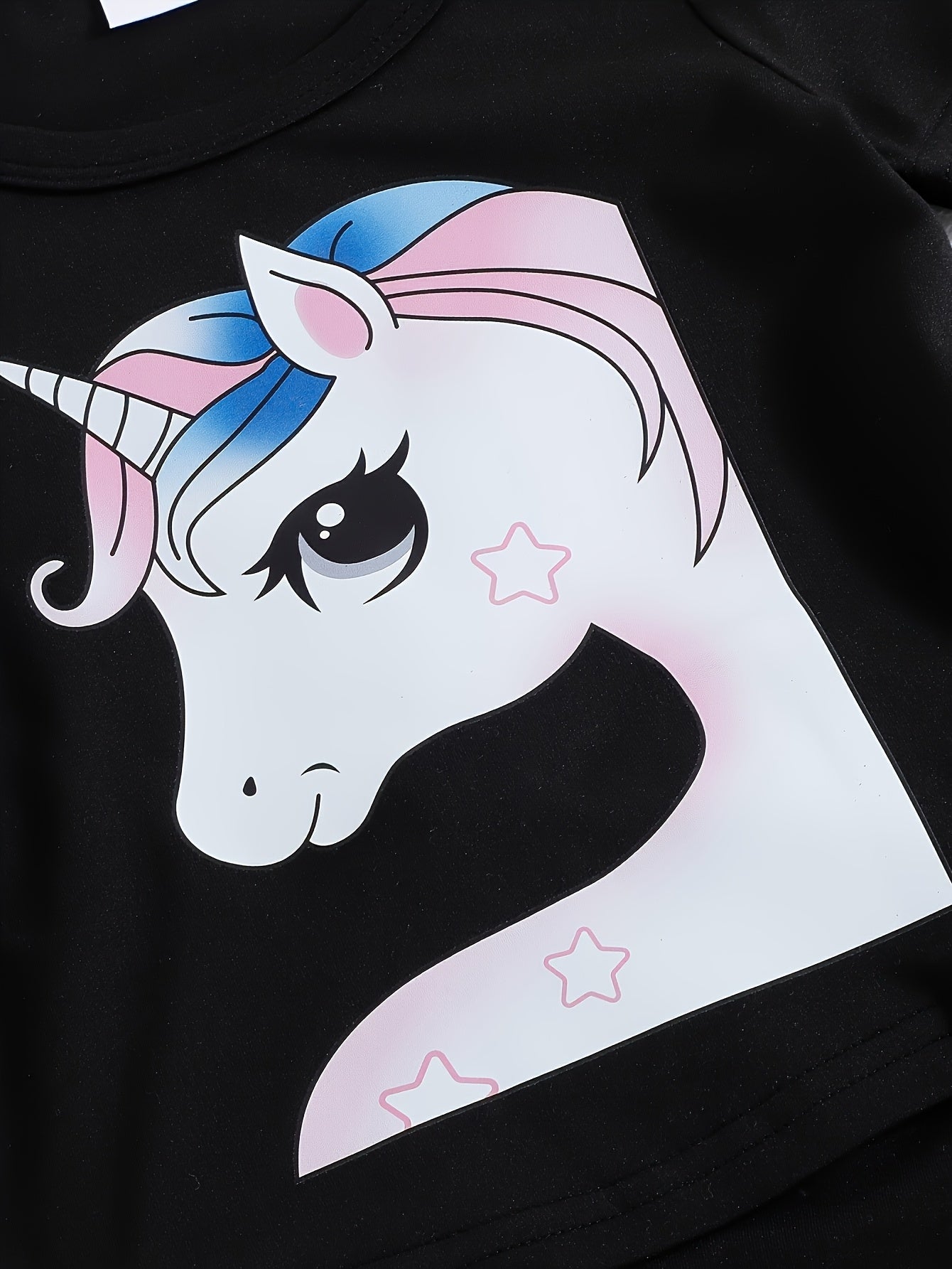 3 Set Shipped At Random, Baby Girl Clothes, Toddler Girl Summer Outfit Set, Soft Smooth High-Stretch Short Sleeve Cartoon Graphic Tee & Shorts, Cute Heart Unicorn Print Set Clothes for 6-36 Months, Perfect for Outdoor