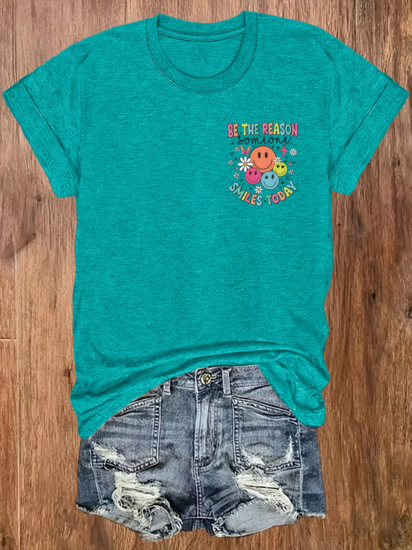 Women'S Casual Sports T-Shirt | Fun smiling Face Design, Lightweight & Breathable Fabric, Perfect For Beach And Park Outings - A Versatile And Trendy Addition To Your Wardrobe For Endless Joyful Adventures