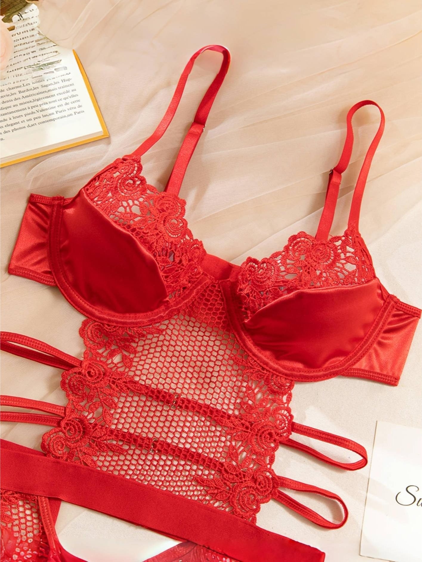 3pcs Sexy Semi-Sheer Lace Mesh Satin Lingerie Set with Garter Belt for Women, Contrast Lace Garter Bustier Bodysuit, Adjustable Strap Babydoll Corset with Stockings, Halloween Roleplay Costume, Hot Outfit Party Clothing Seductive Intimate Apparel Underwea