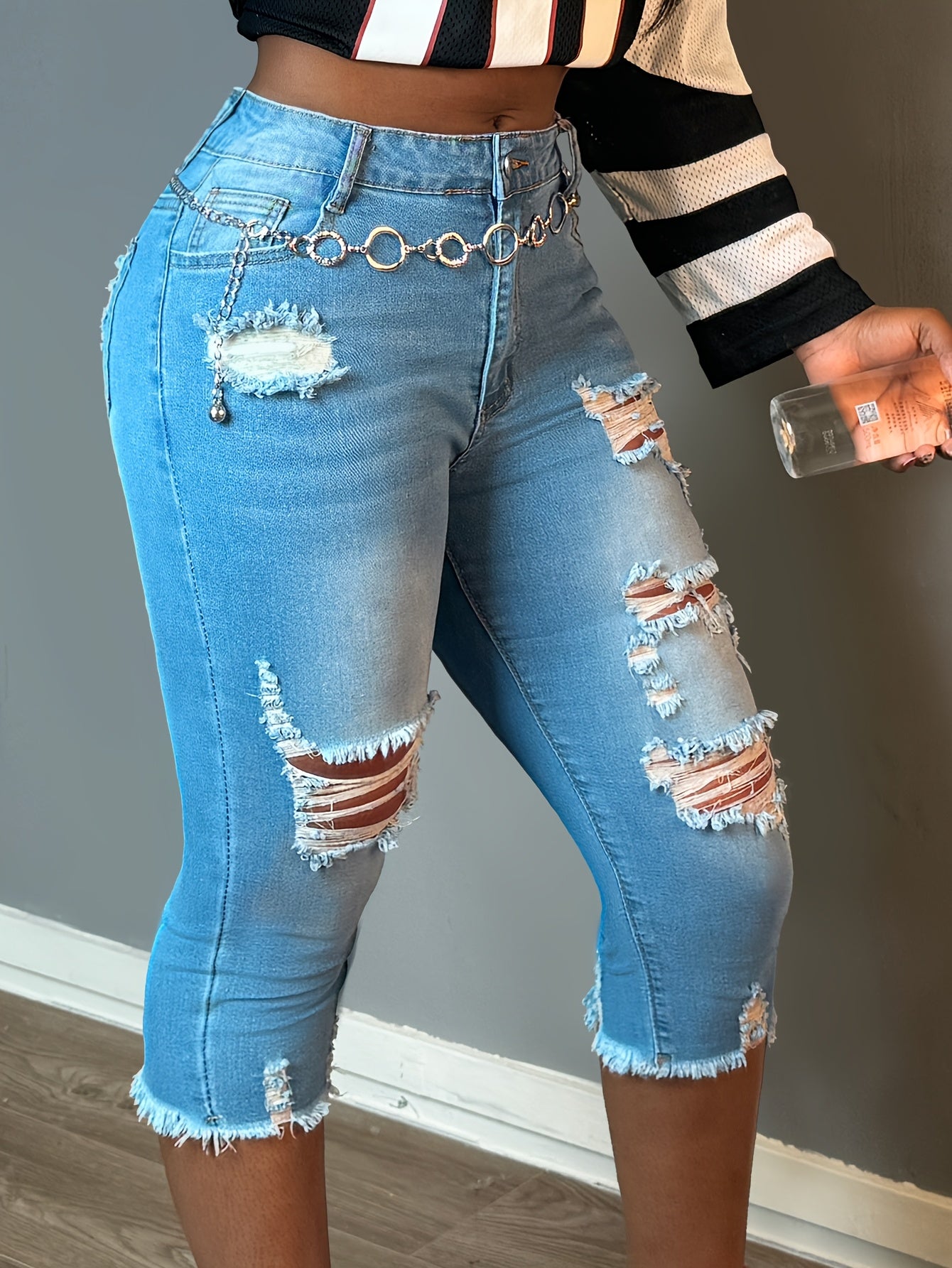 Women Fashion Casual Ripped Capri Jeans Slim Fit Stretchy Denim Pants Classic Raw Hem Denim Three Quarter Pants