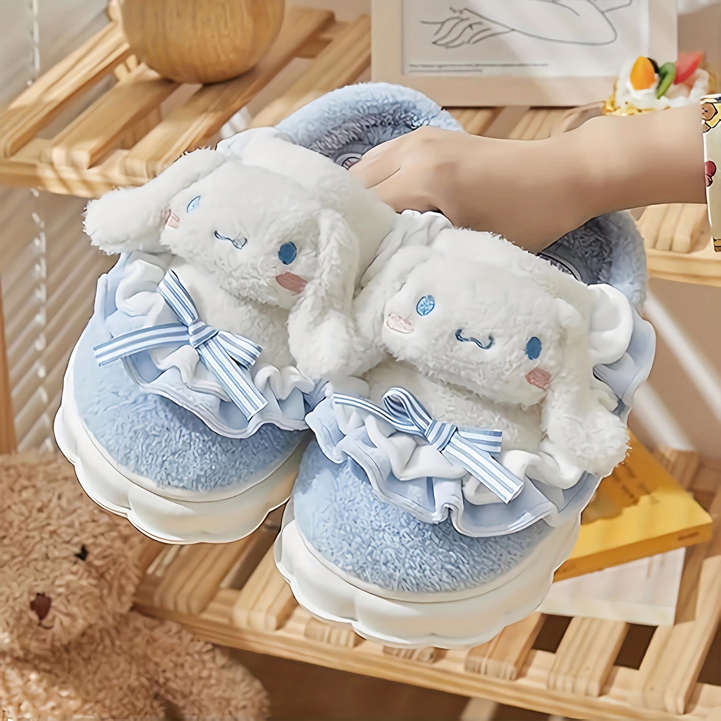 Cute Cinnamoroll Plush Slippers Kawaii Indoor Sport Shoes Camping Warm Platform Non-Slip Home Shoes Y2K Cartoon Soft Padded Plush Bedroom Shoes, Women Shoes