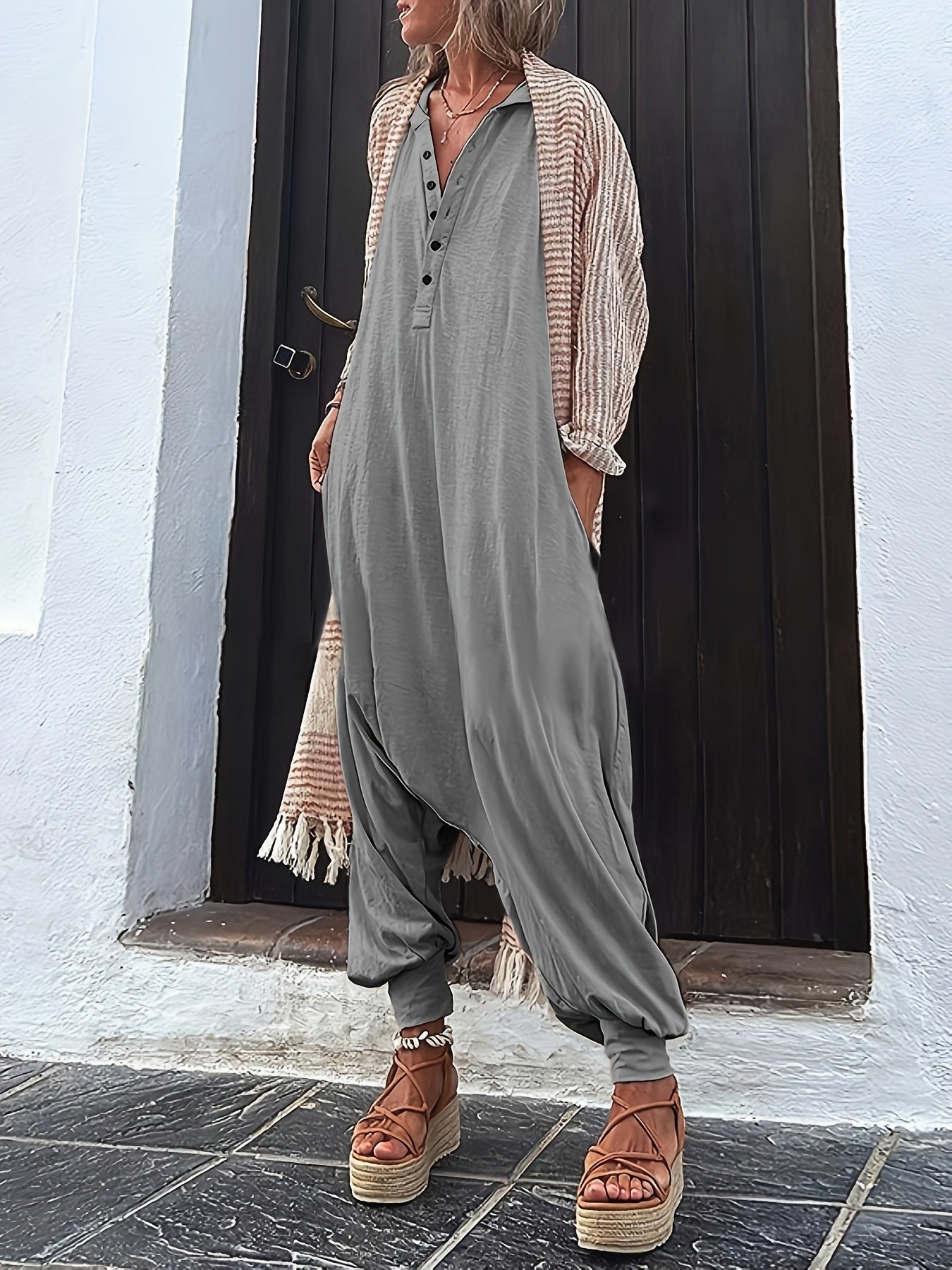 2024 New Women's Solid Color V-neck Button Up Hooded Side Pocket Jumpsuit, Long Sleeved Loose Fitting Jumpsuit