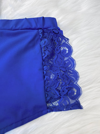 Spring/Summer New Gift Set: Solid Color Lace Trim Halter Neck Tie-Back Button-Up Open-Back Lace Trim Soft Skin-Friendly Sexy Home Sleepwear Set