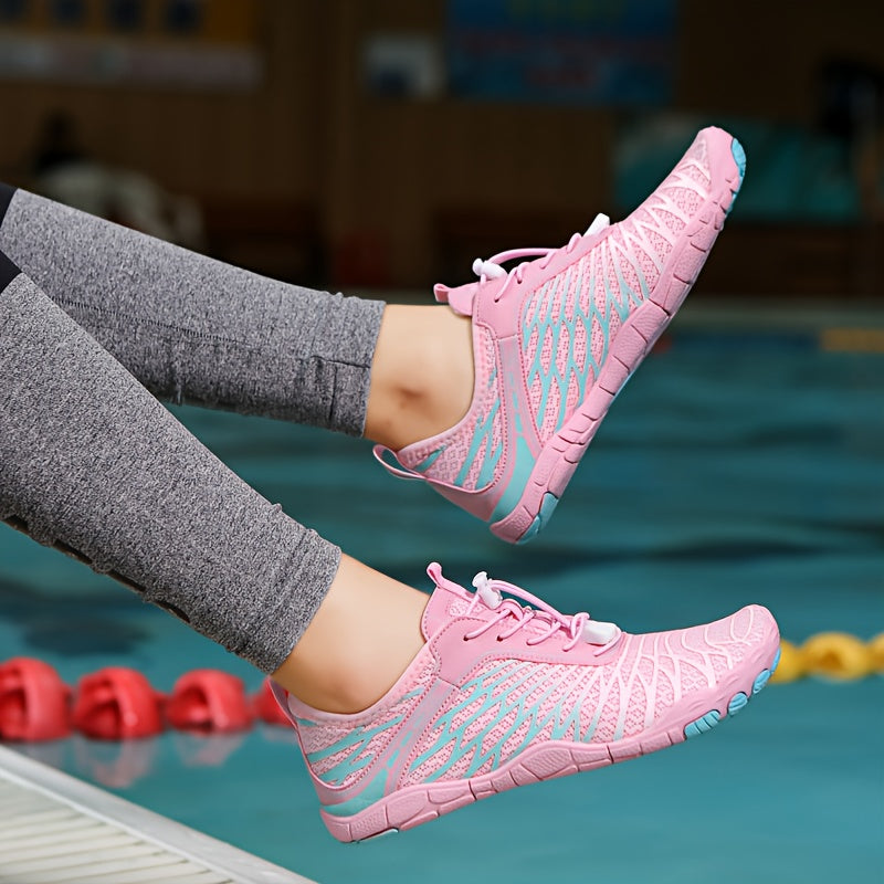 Lightweight And Quick-Drying Athletic Water Shoes, Soft Beach Footwear, Non-Slip Casual Shoes Ideal for Indoor Workouts, Yoga, Swimming, And Wading