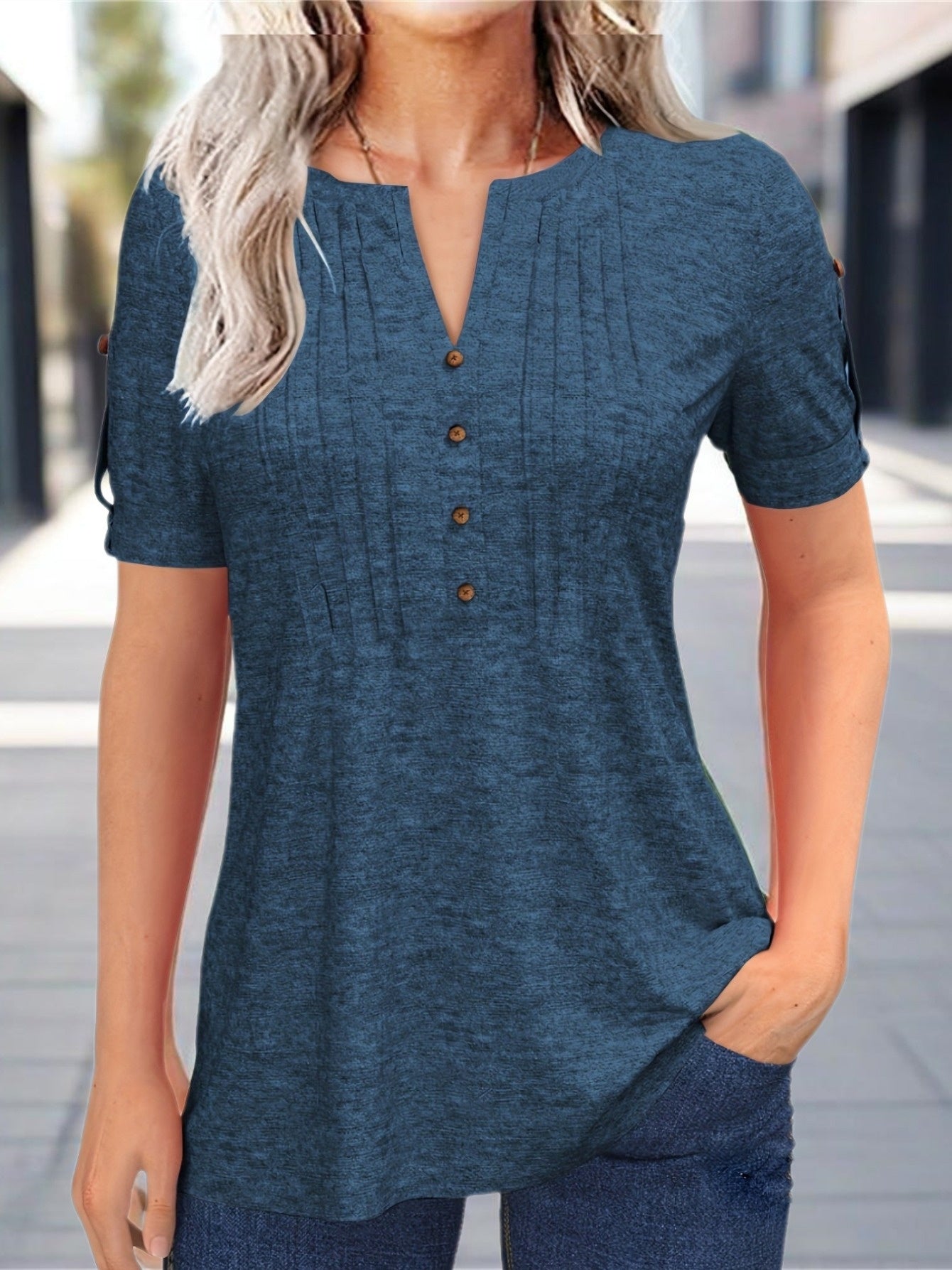Casual Short-Sleeve Blouse for Women with a Solid Color, Featuring a Pleated Design, Buttoned V-Neck, And a Zipper