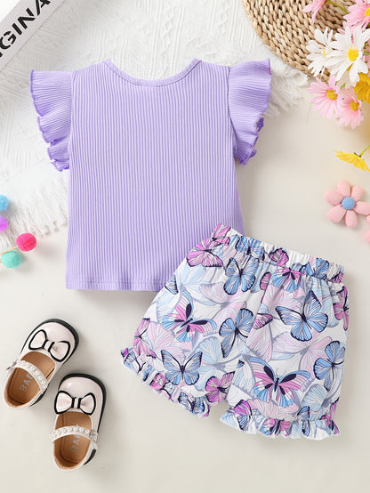 A Charming Two-Piece Outfit Featuring Delightful Details for Young Girls, Including a Ruffled Top with Butterfly Bows And Butterfly-Patterned Shorts, Perfect for Summer Outings And Festive Occasions, for Outdoor