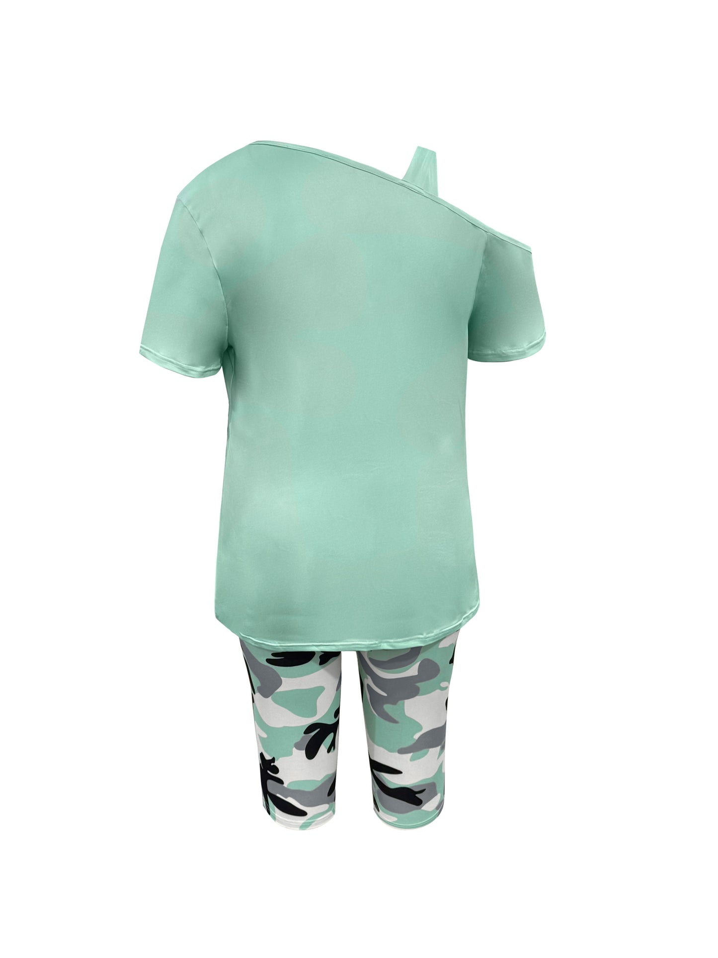 Plus Size - Ladies Plus Size Daily Casual One-Shoulder Short Sleeve Two-Piece Outfit, Diagonal Shoulder Design, Slim Fit Camouflage Pants Suit With Letter Print.