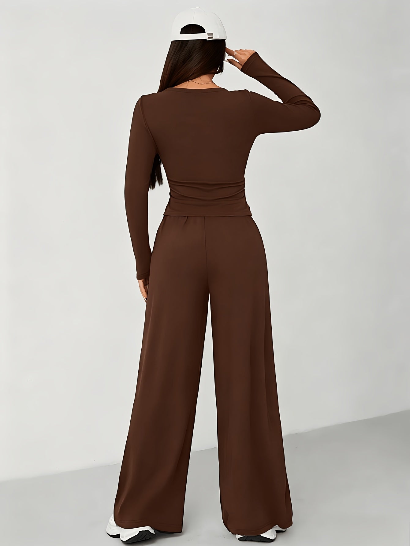 2026 [Elegant Direction]Relaxed And Sophisticated Fashion Casual Outfit, Pants + Fitted Long Sleeves