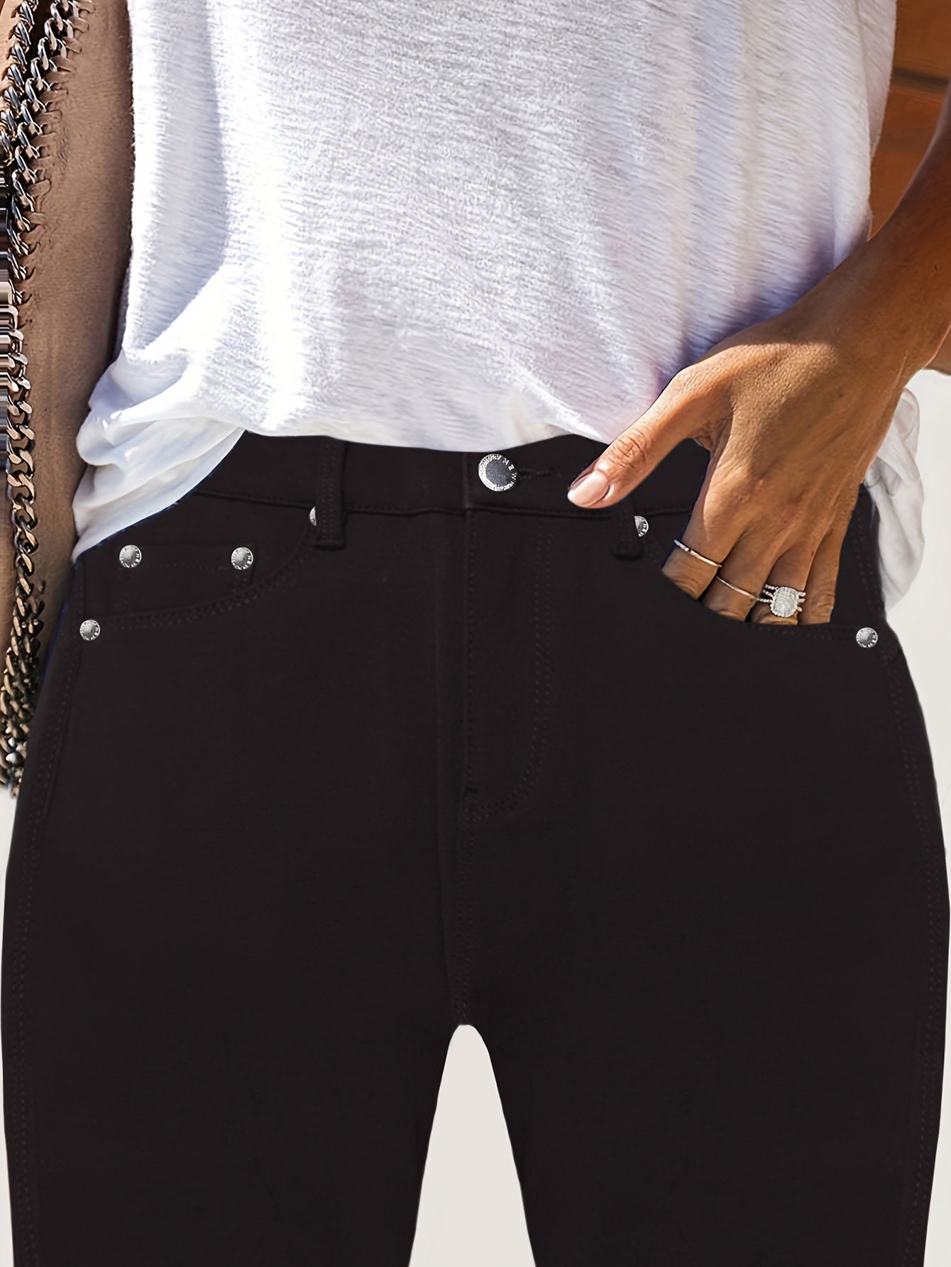 Women's High-Waisted Stretch Street Style Solid Black Skinny Fashion Metal Button Detail Casual Jeans