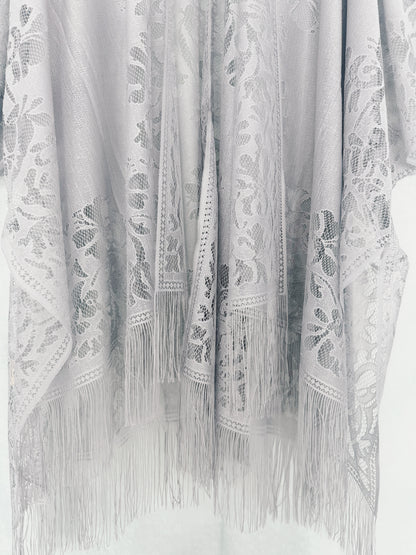 Woman's Plus Size Boho Cover Up, Lace Kimono, Women's Plus Floral Lace Batwing Sleeve Cover-Up, Open Front Tassel Trim Kimono, Lightweight Beach Cover Up