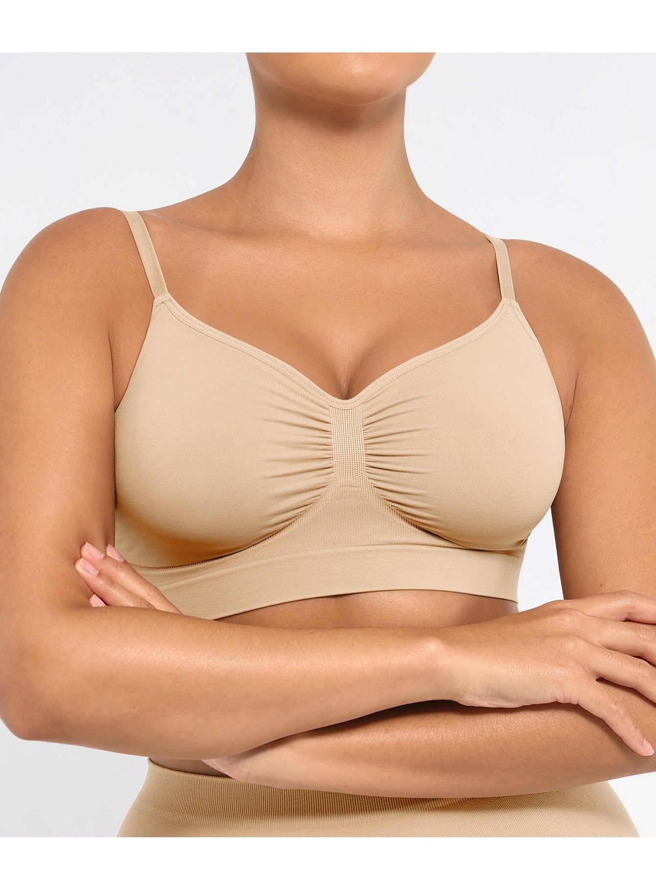 Plus Breathable High-Stretch Sports Bra with Pads - Wireless Mesh Women's Seamless Yoga & Running Top - Solid Color Activewear