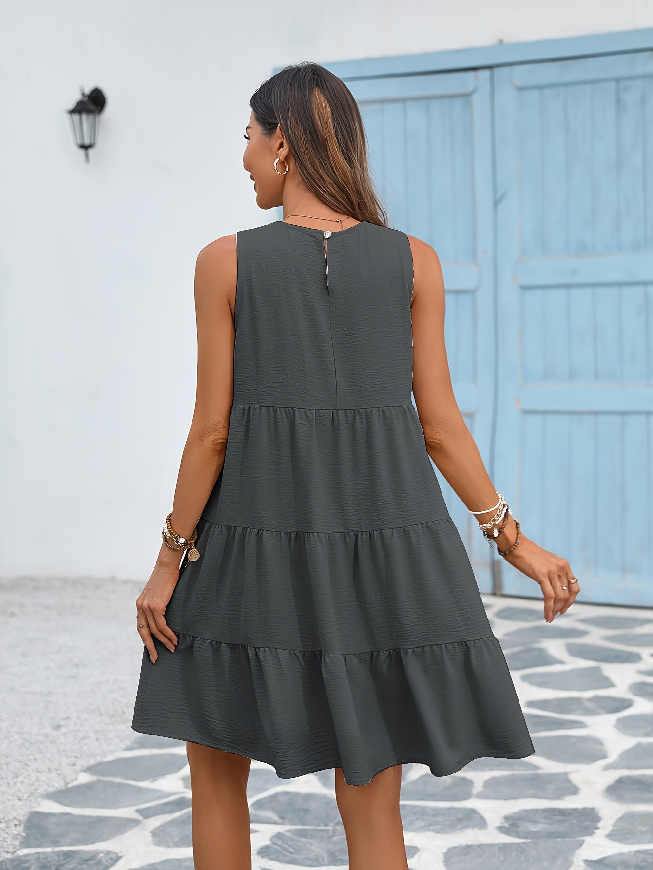 Round Neck Loose Big Swing Patchwork Cake Dress, Casual Solid Color Sleeveless Waist Summer Dresses