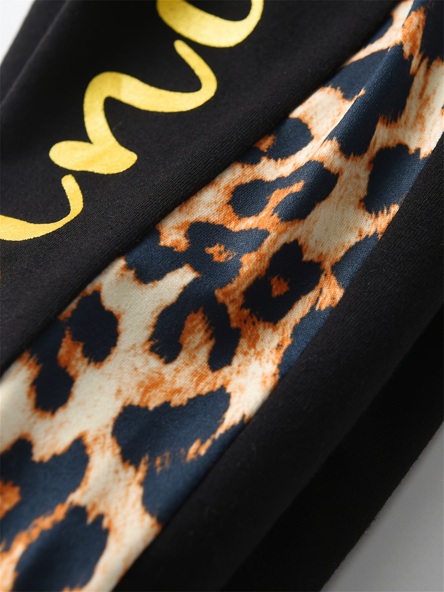 KuKitty Infant Baby Girl Clothes Set Long Sleeve "Mama's Mini" Print Pullover Sports Hooded Tops and Leopard Pants Outfits Set