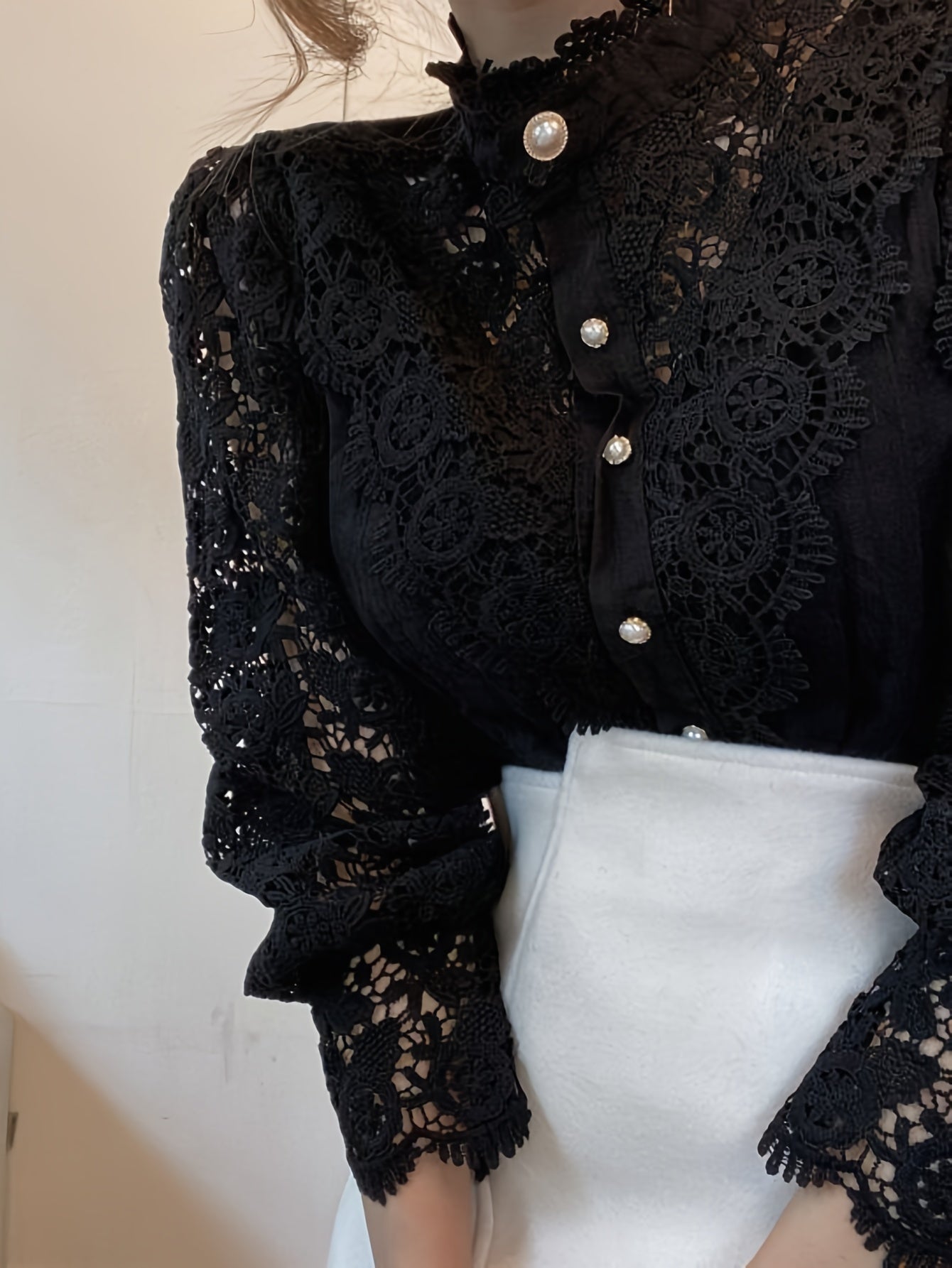 [Plus Size Floral Panels] Plus Size, French Loose Chic Buttons, Heavy Lace, Cut-Out Floral Panels