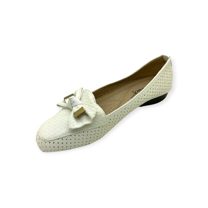 Elegantly Chic Women's Slip-On Fashion wedge Shoes with Cushioned Insole and Stylish Design for All-Day Comfort and Versatile Wear Perfect for Casual Outings, Office Essentials, and Effortless Style"