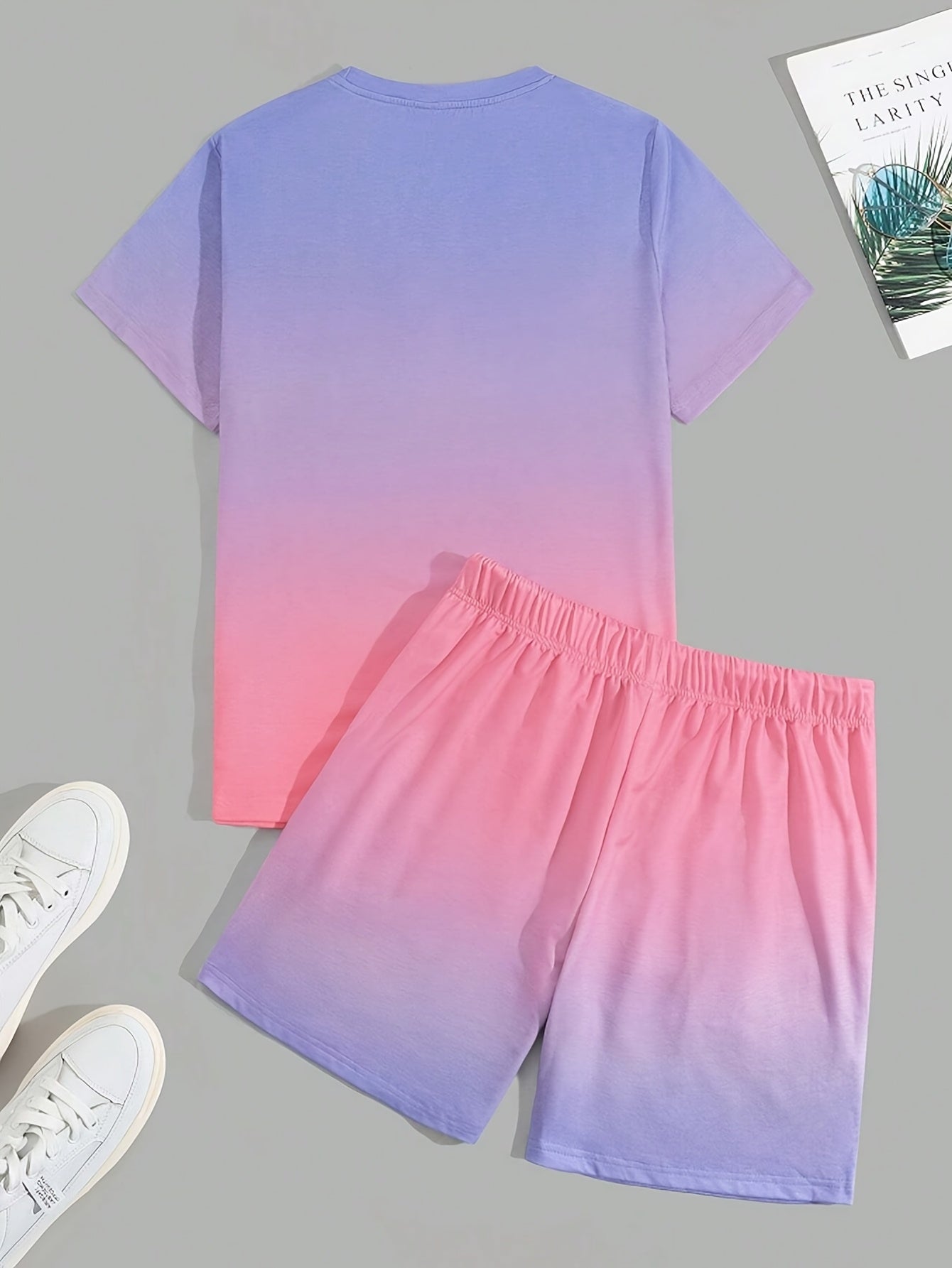 2026 Men's casual crew neck T-shirt and shorts 2pcs set, slightly stretchy, regular fit, summer sweatshirt, Game Day Outfit, Football Fan Gear for All Fans