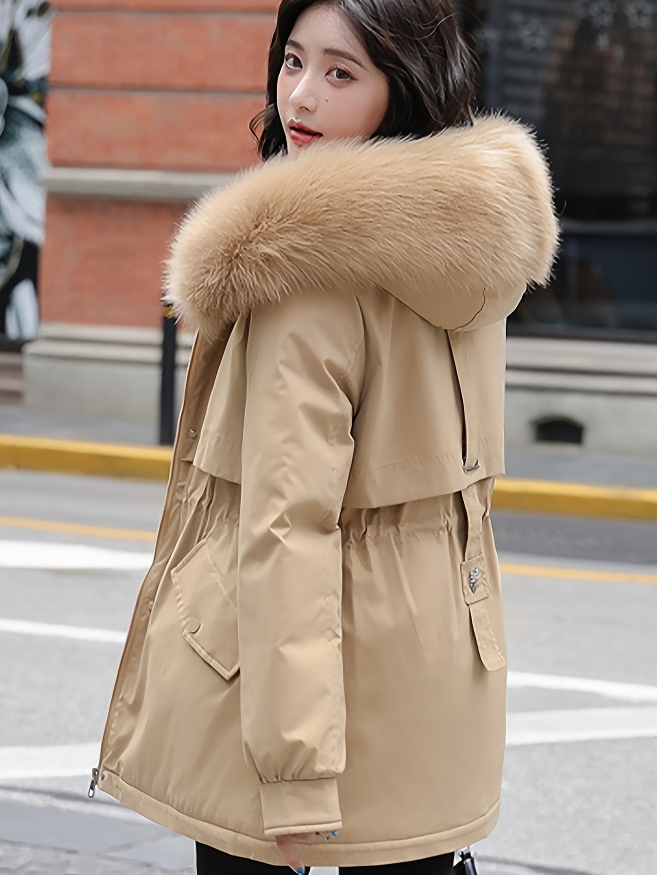 Women's Parka Coat 2025 Winter Thickened Padded Coat, Fashionable and Versatile with Detachable Collar, Waist Drawstring Design, and Lining