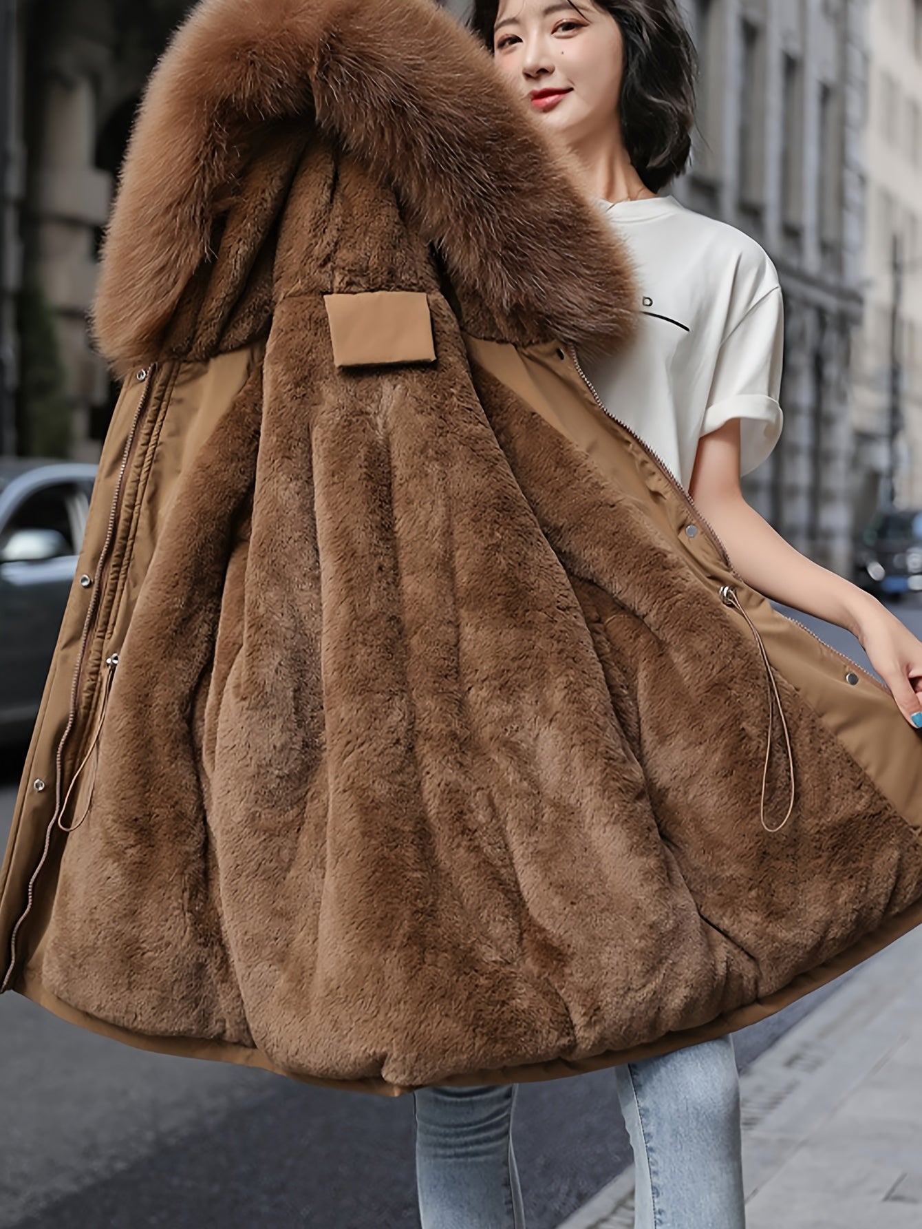 Women's Parka Coat 2025 Winter Thickened Padded Coat, Fashionable and Versatile with Detachable Collar, Waist Drawstring Design, and Lining