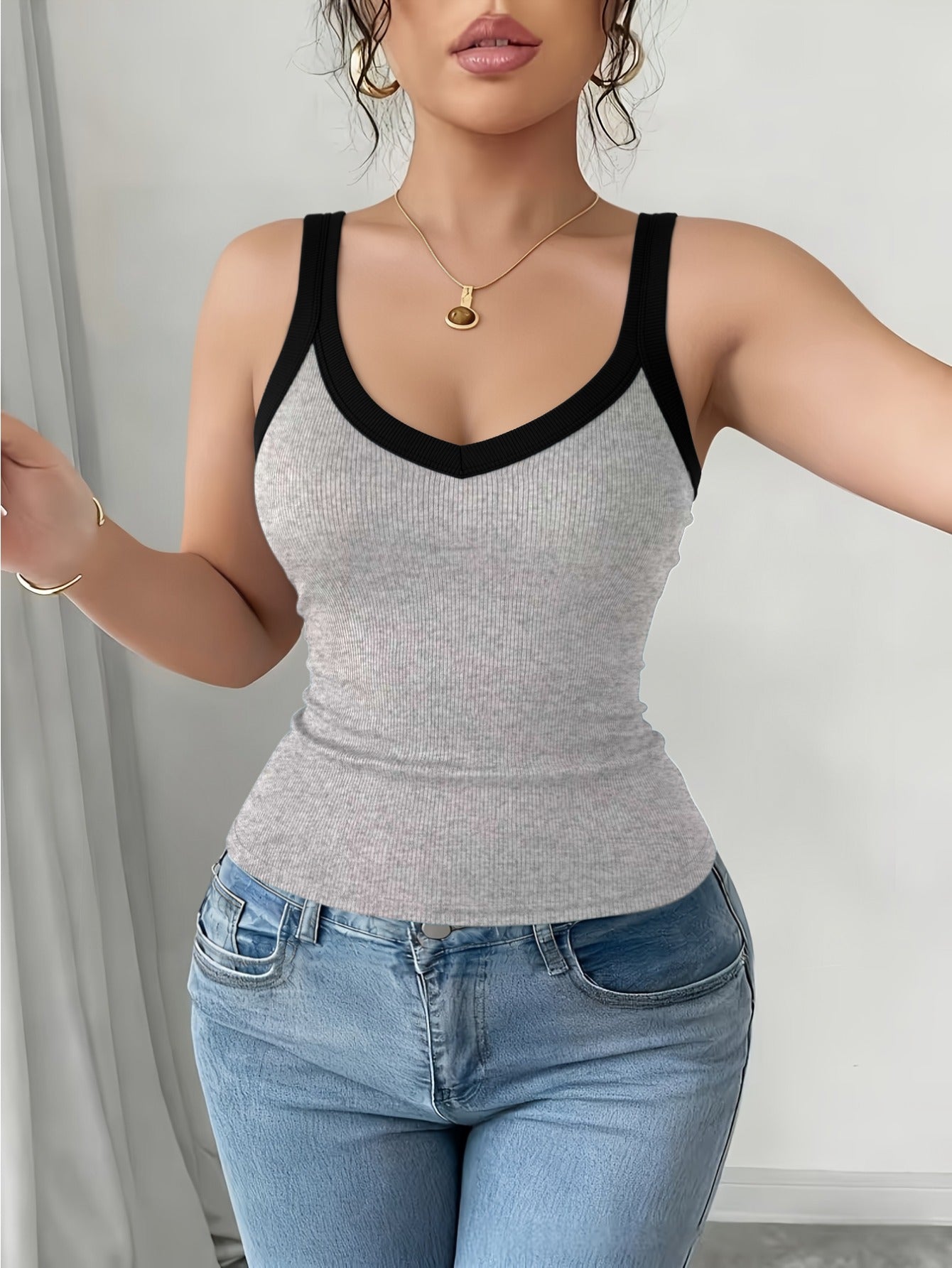 4pcs Women's Ribbed Sports Vest Set, Color-blocked V-neck Sleeveless Sports Camisole, High-elasticity Slim-fit Tank Top, Casual and Breathable Summer Top Suitable for Everyday Street Style.