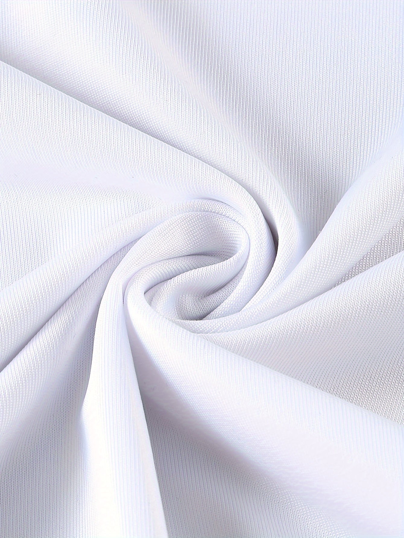 Short-Sleeved T-Shirt with Contrast Trim, a Casual Crew Neck Top Suitable for Spring And Summer, Designed for Women