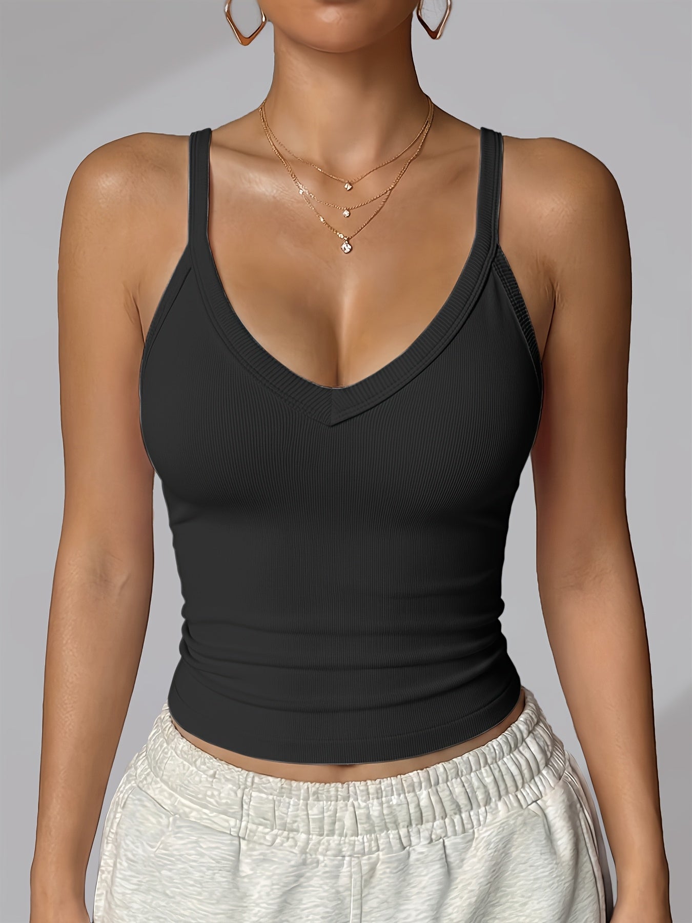 Women's Ribbed I-back Vest with Built-in Bra Pads, No Need to Wear a Bra, Gathers and Supports to Prevent Sagging, Can Be Worn as an Outer Layer or Undergarment, Suitable for Sports, Fitness, Daily Wear, and as a Base Top