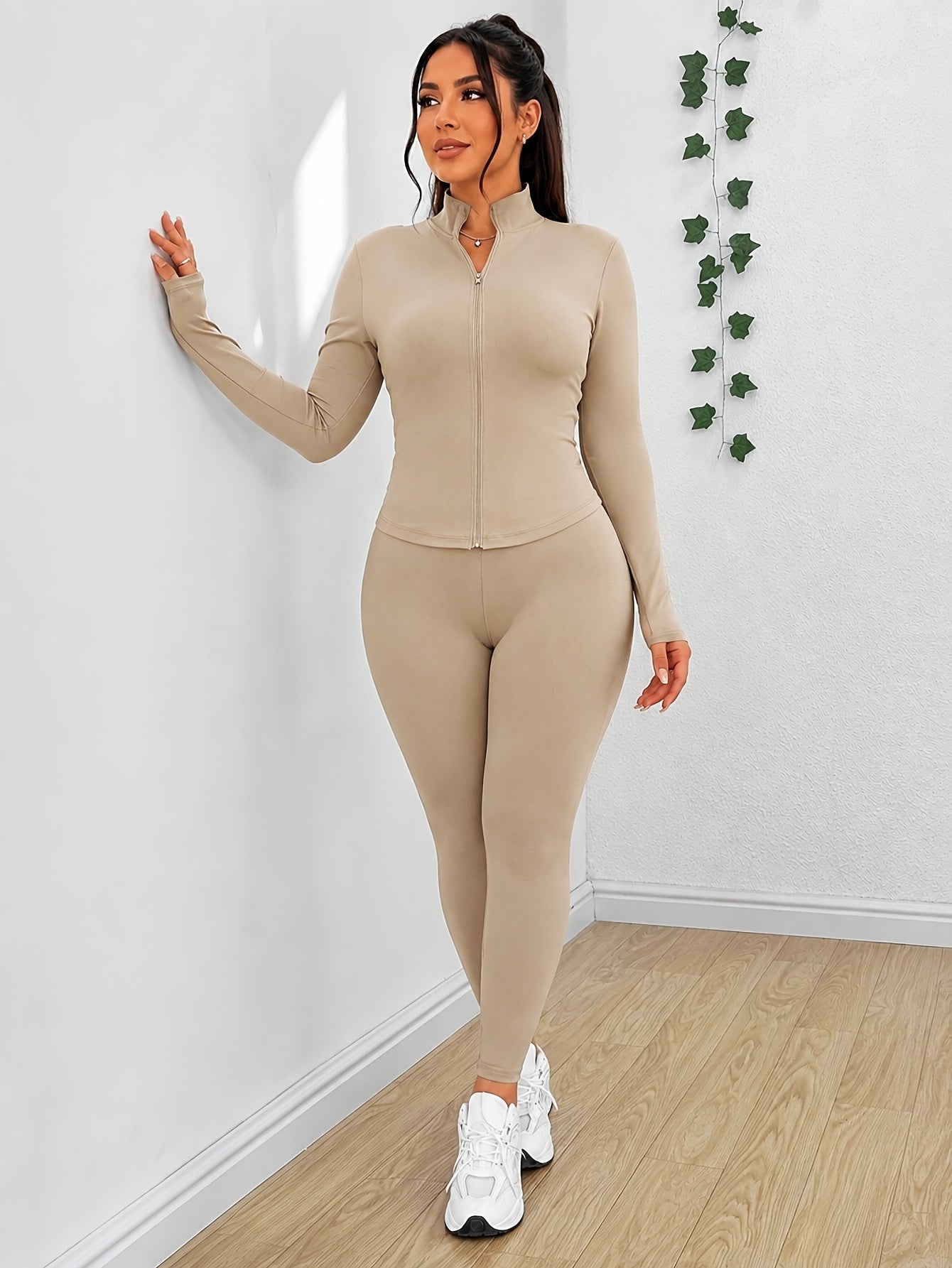 Summer Women'S Two-piece Set, Fashionable, Lightweight And Breathable Camouflage Sports Outfit, For Casual Outdoor Wear
