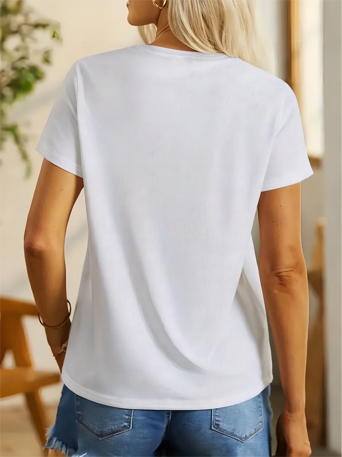 Forest Style Butterfly Wreath Short Sleeve T-Shirt Round Neck Loose White Top Artistic Retro Gentle Style Niche Design Short Sleeve