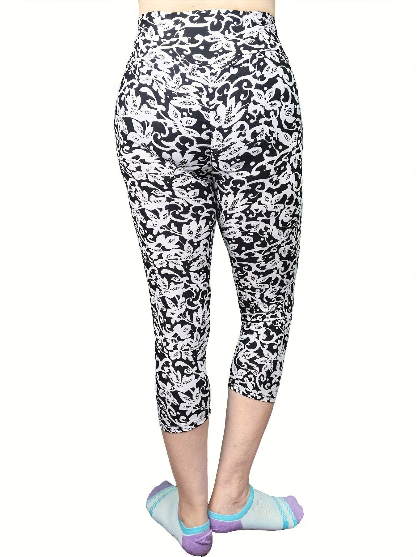 Women's High-Waisted Capri Leggings - Smooth Polyester Blend with Spandex, High Stretch, Three Quarter Length | Perfect for Yoga, Sports, Workout | Super Soft, Elastic Waistband, No Sheer