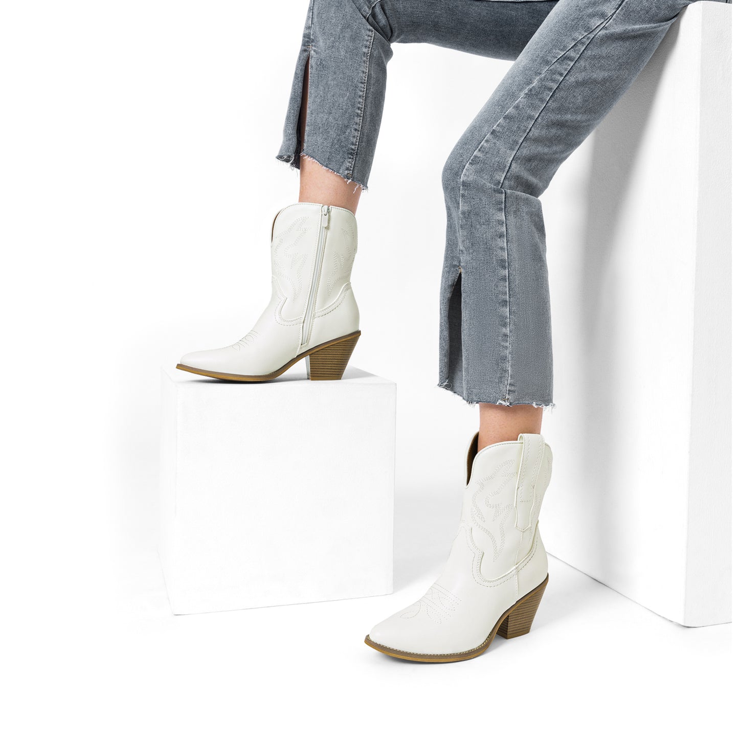Women's Cowboy Ankle Boots, Western Booties Low Heel Pointed Toe Cowgirl Boots - Western style cowboys boots for women, for everyday wear, casual strolls, special events or any western-themed parties
