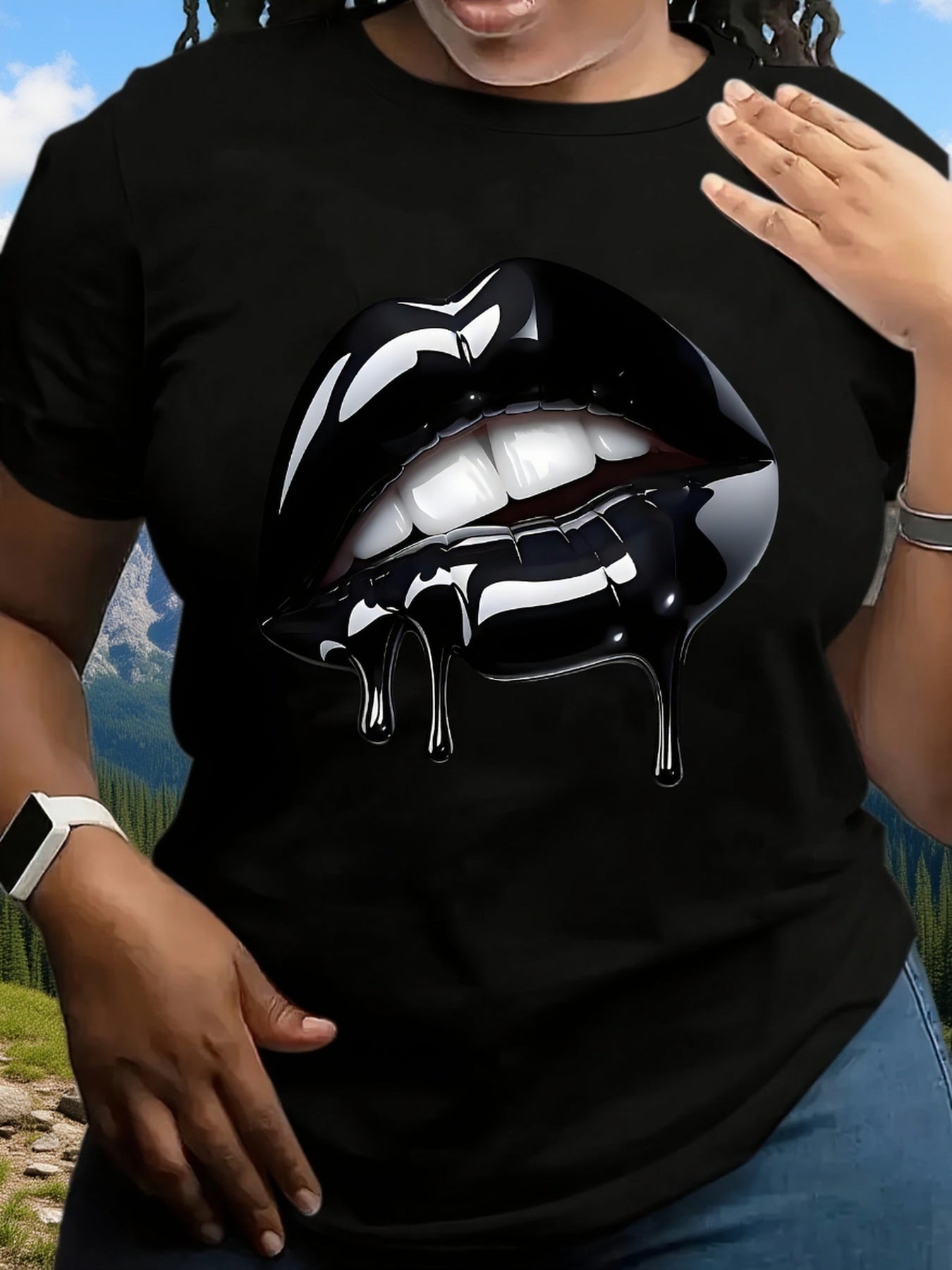 Plus Size Women'S Oversized Lips Print T-Shirt - with Glossy Lip Design, Breathable Round Neck Short Sleeve Casual Top, All-Season Fit for Casual Attire & Statement Outfits, Versatile Basic Tee for Layering Standalone Style