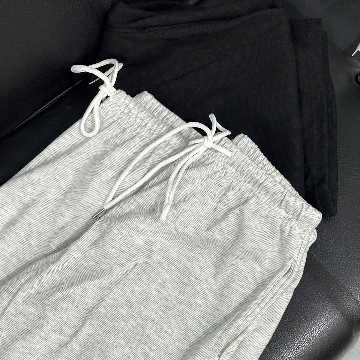 2pcs Women's Casual Wide-leg Pants with Elastic Waistband and Pockets - Elastic, Loose-fitting, Solid Color (black and Gray), Suitable for All Seasons, Comfortable Clothing | Loose Pants | Medium Elastic, Women's Jogging Pants/ Sweatpants/ Training