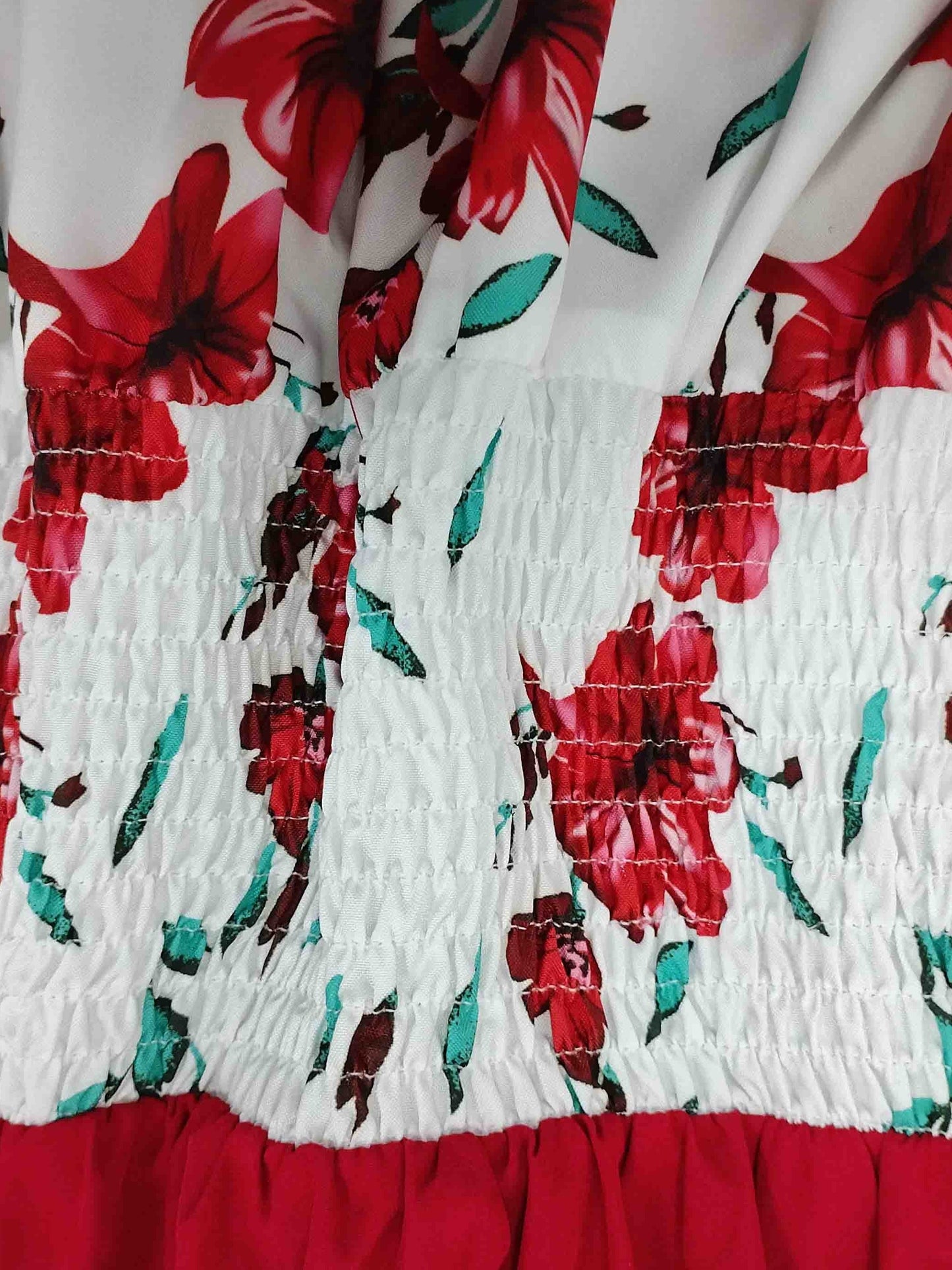 Attractive Honey-Themed Fashion, Charming Floral Mini Dress for Women, Featuring a Round Neckline And No Cuffs, Perfect for Summer Outings, Beach Days, Garden Dates, Anniversary Surprises, And As a Delightful Gift