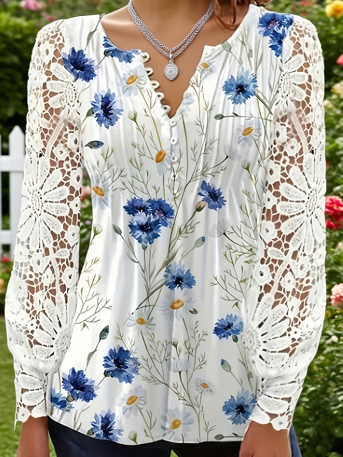 Plus Size - European And American Spring And Autumn Fashion New Women'S Lace Lace Lace Sleeves Pressed Pleated Solid Color Button T-shirt Bottom