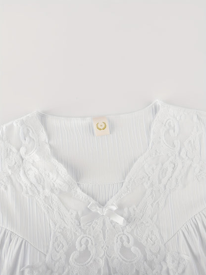 A Single French Court V-Neck Lace-Trimmed Princess Nightgown - a Solid White, Long-Sleeved, Flowing Garment That Is Cozy Enough for Home Wear, Suitable for All Seasons, This Luxurious Adult Nightgown Features Elegant Long Sleeves And Lace