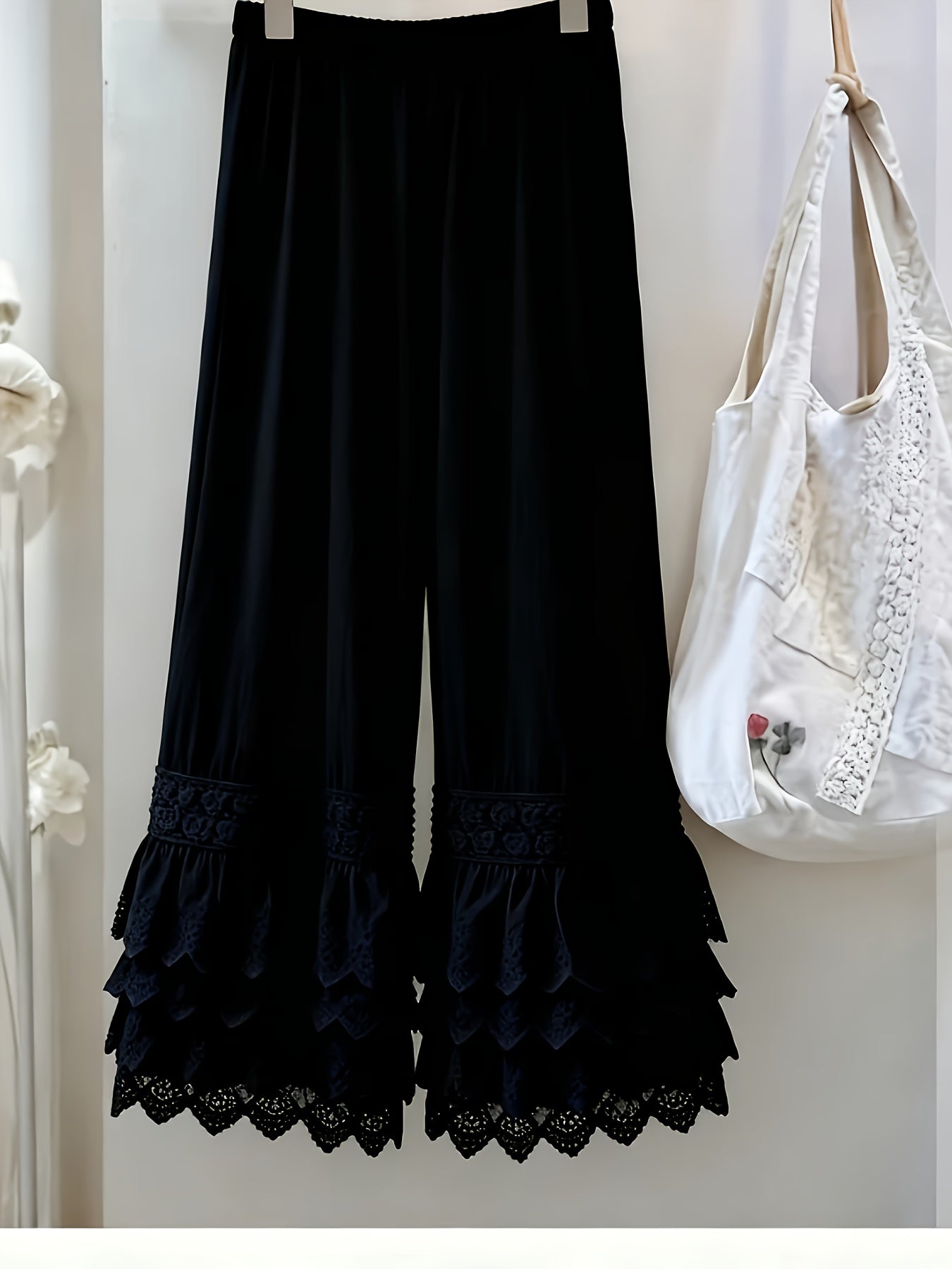 1pc Pants - Women's Large Size Spring And Summer New Sweet Four Layers Of Lace Stacking Bottoms Liner Pants Wide-legged Dress Pants, Super Suitable for Wearing As The Bottom Of The Skirt, Soft And Comfortable Pajama Pants