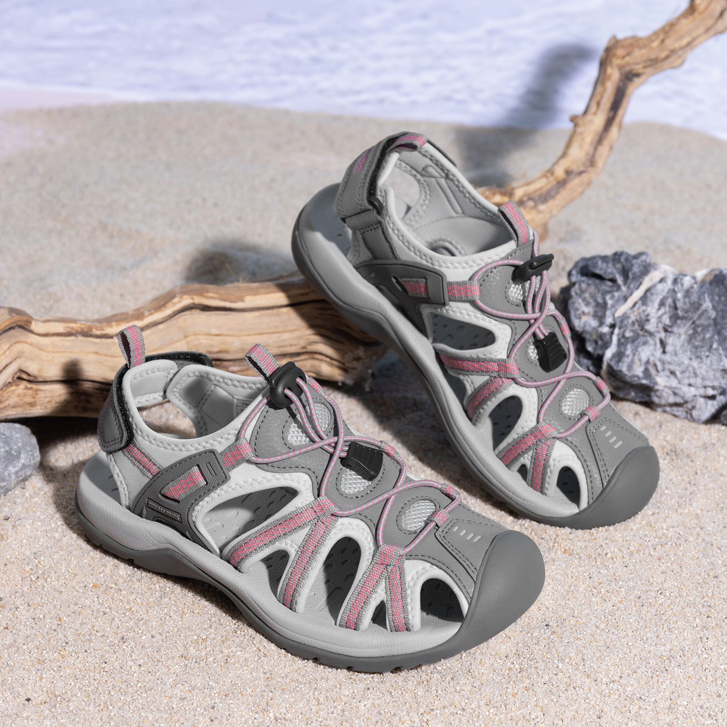 Women's Hiking Sandals Adventurous Summer Sports Shoes Outdoor Closed Toe Athletic Sport Sandals Comfortable Water Shoes Water-Friendly Beach Pool Vacation Fishing Boating Park Shoes