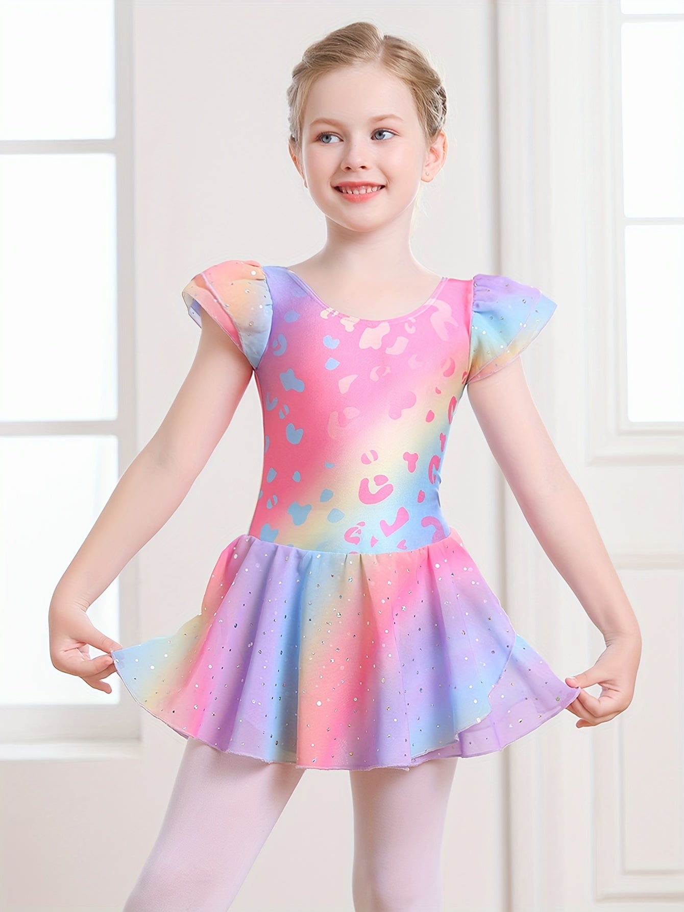 Christmas Girl's Dress; Dress; Dance Dress; One-piece Training Suit; Summer Rainbow Gradient Dress; Mesh Dress; Sweet Petal Sleeves; One-piece Dress; Children's Ballet Leotard; Back Bow.