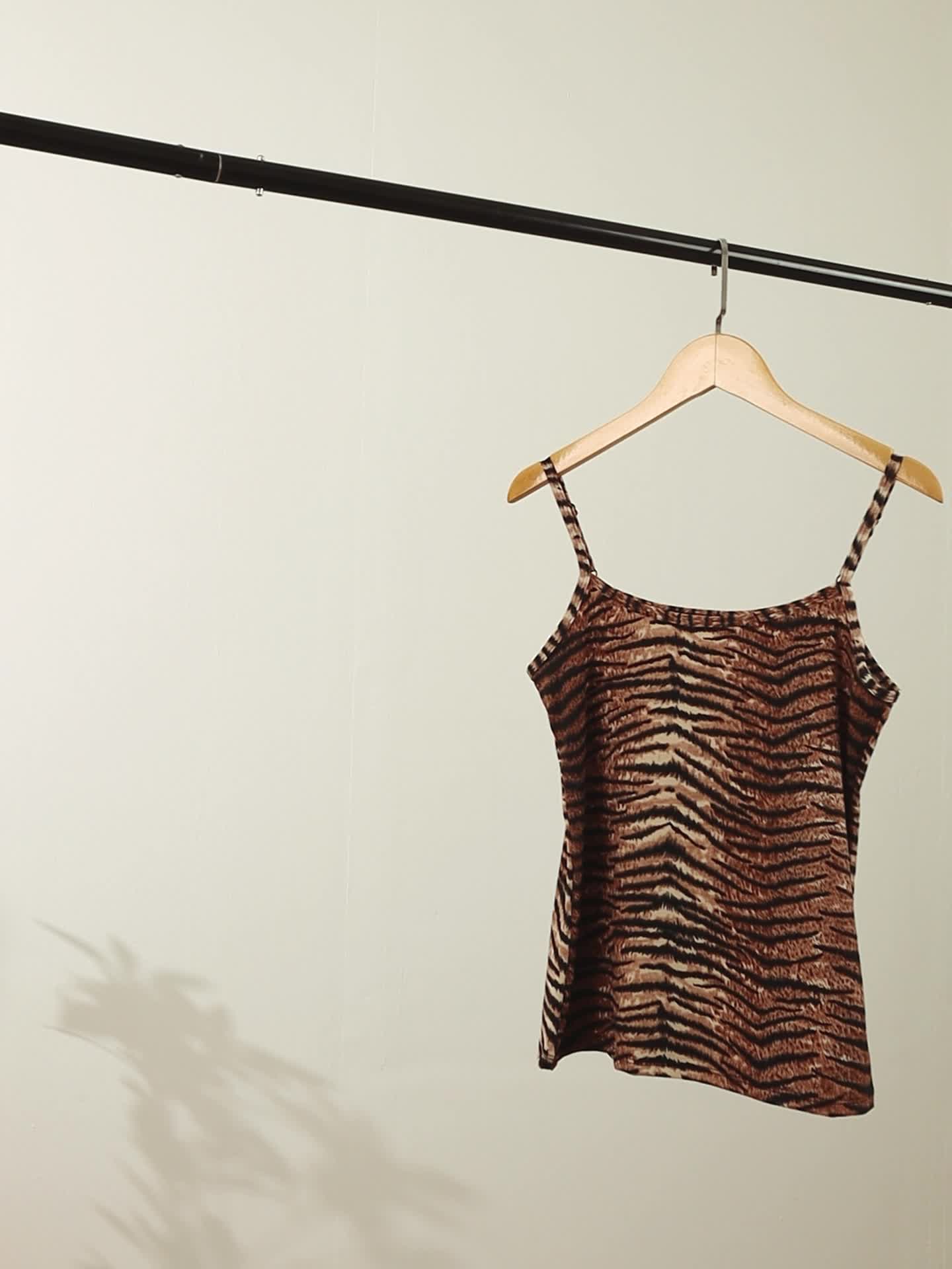 5pcs Set Of Summer Sexy Leopard Print Camisoles for Outerwear And Innerwear, Top And Base Shirt